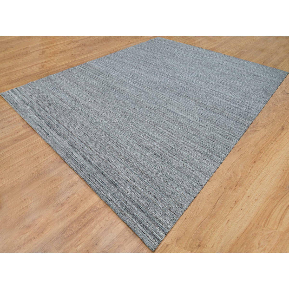 R65836%20004