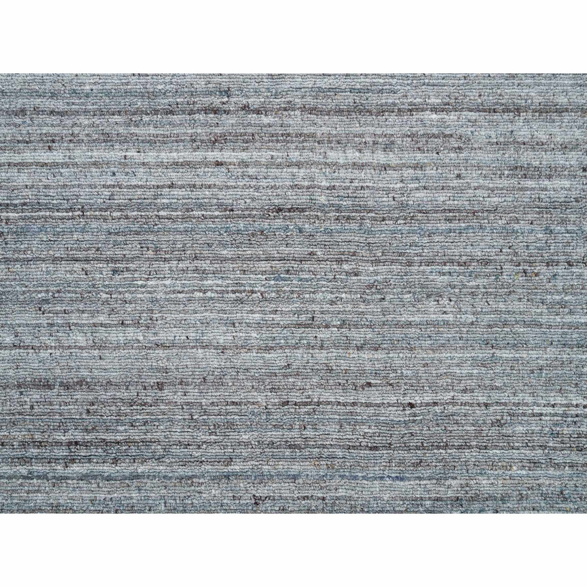 R65836%20009