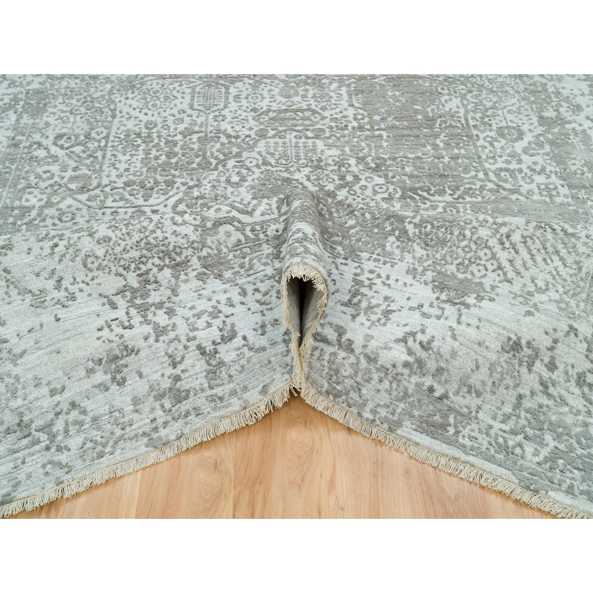 R65872%20006