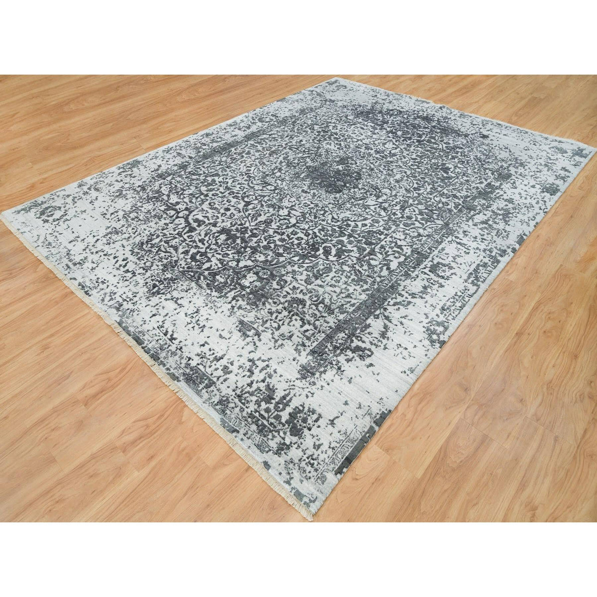 R65876%20004