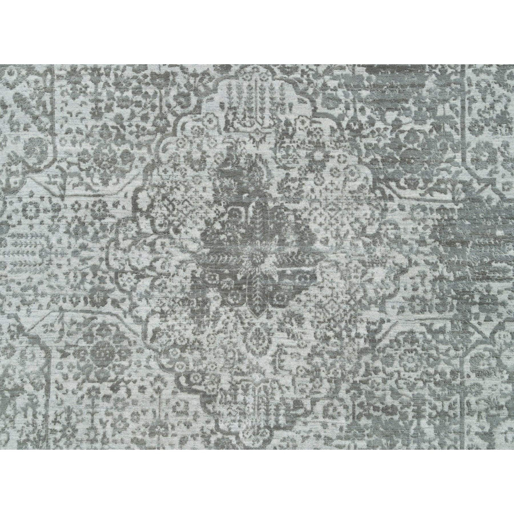 R65877%20009