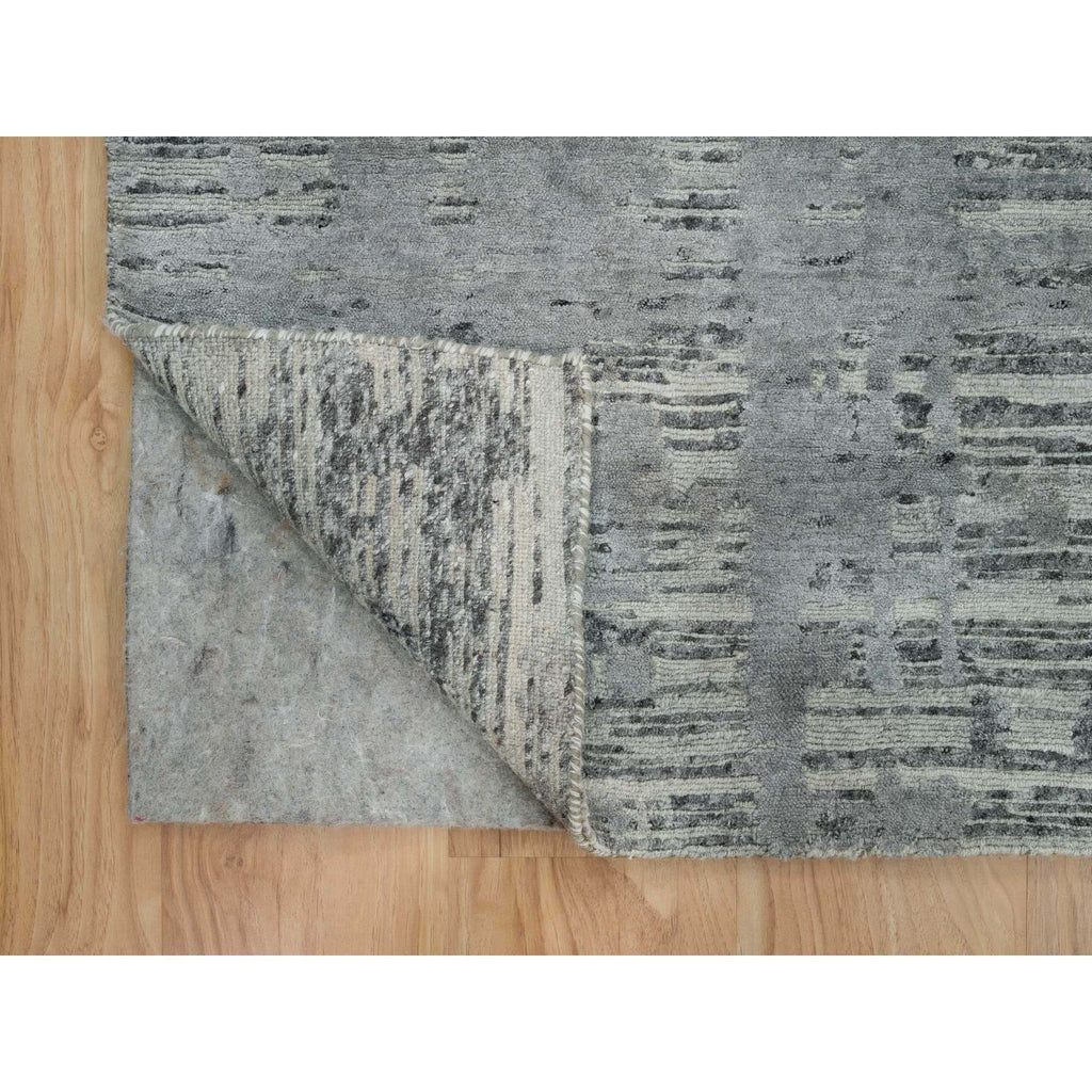 R65945%20005