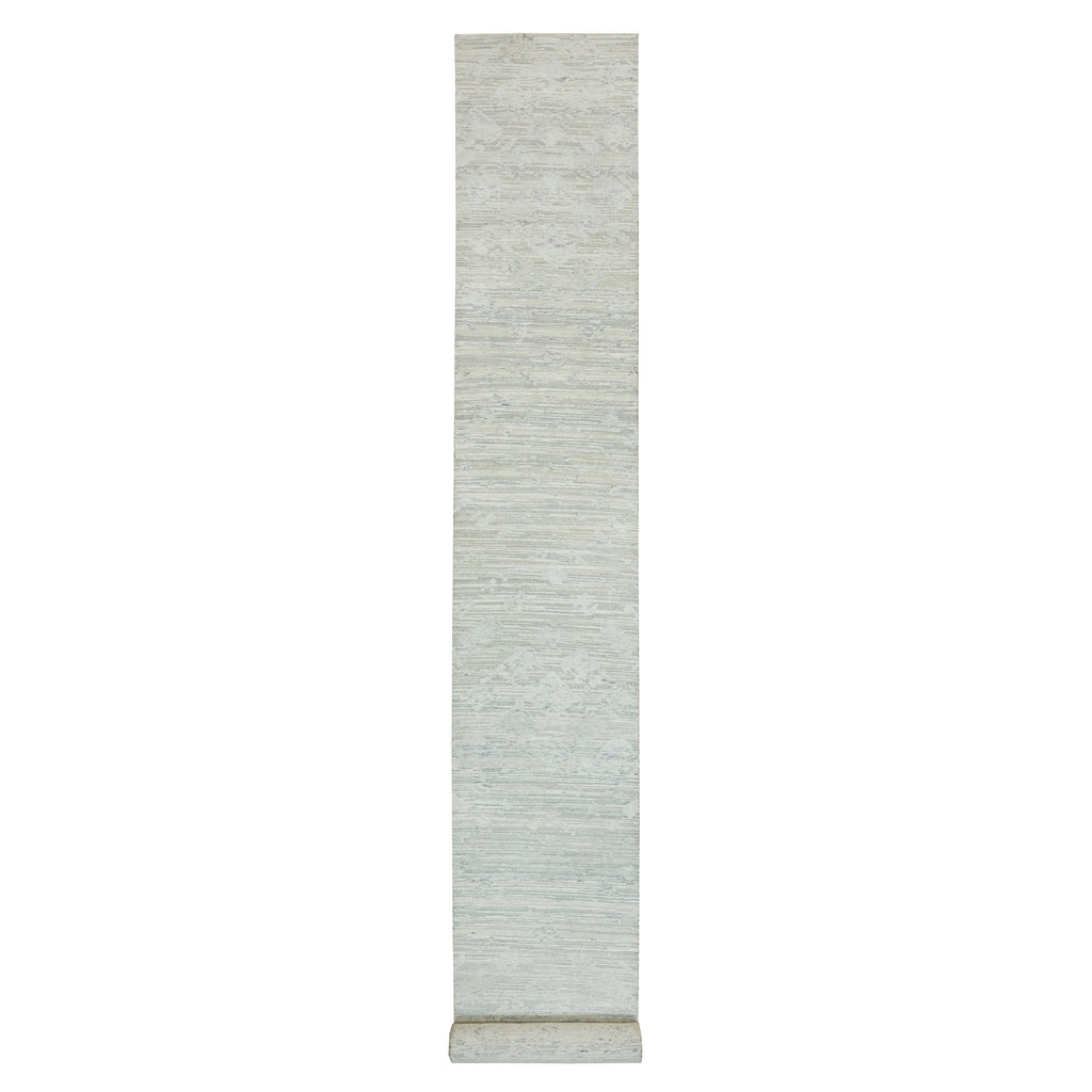 R65957%20001