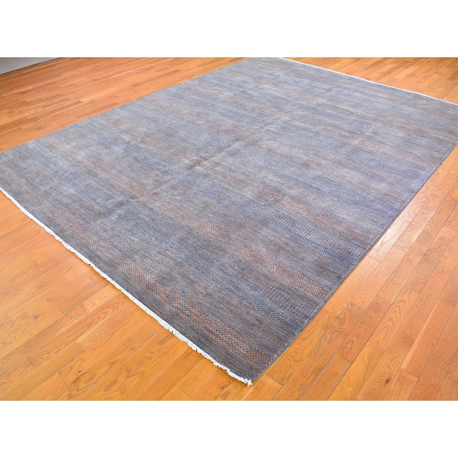 R66053%20004