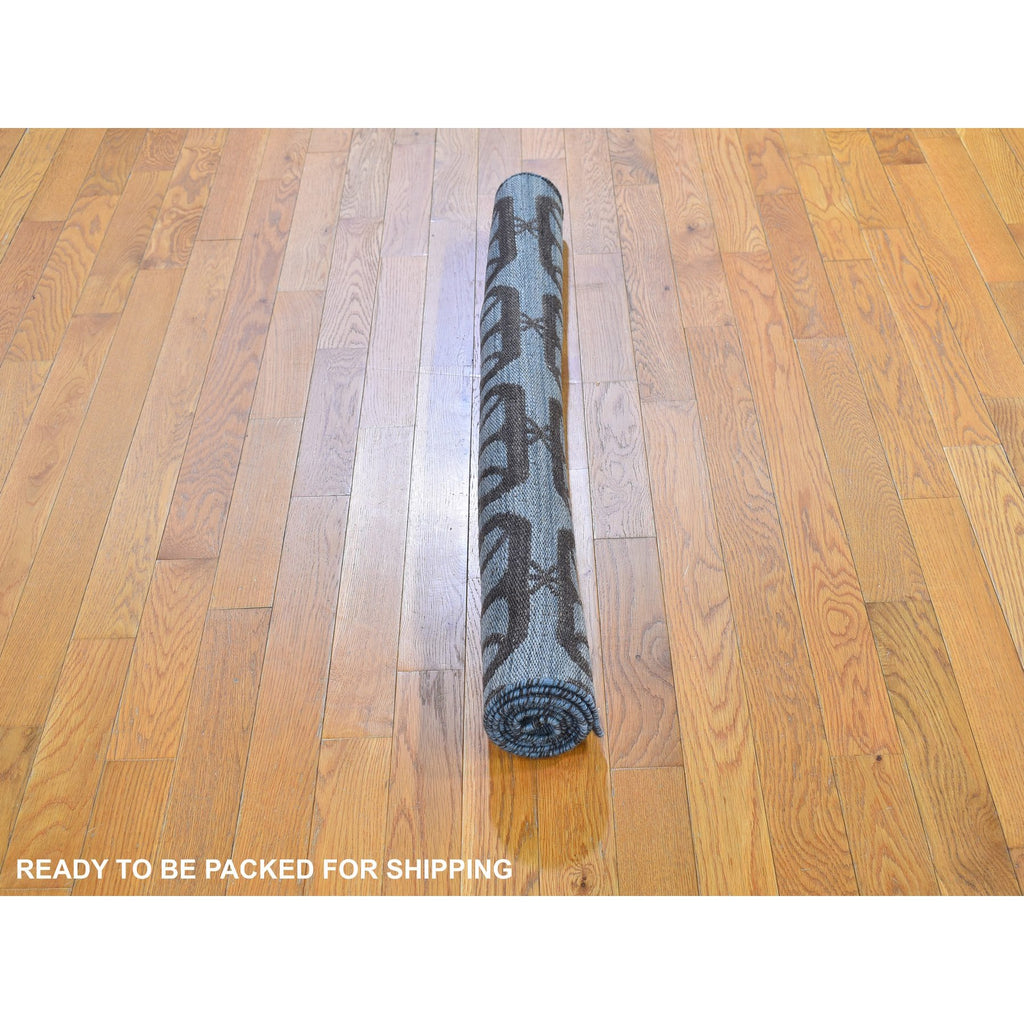 R66067%20006