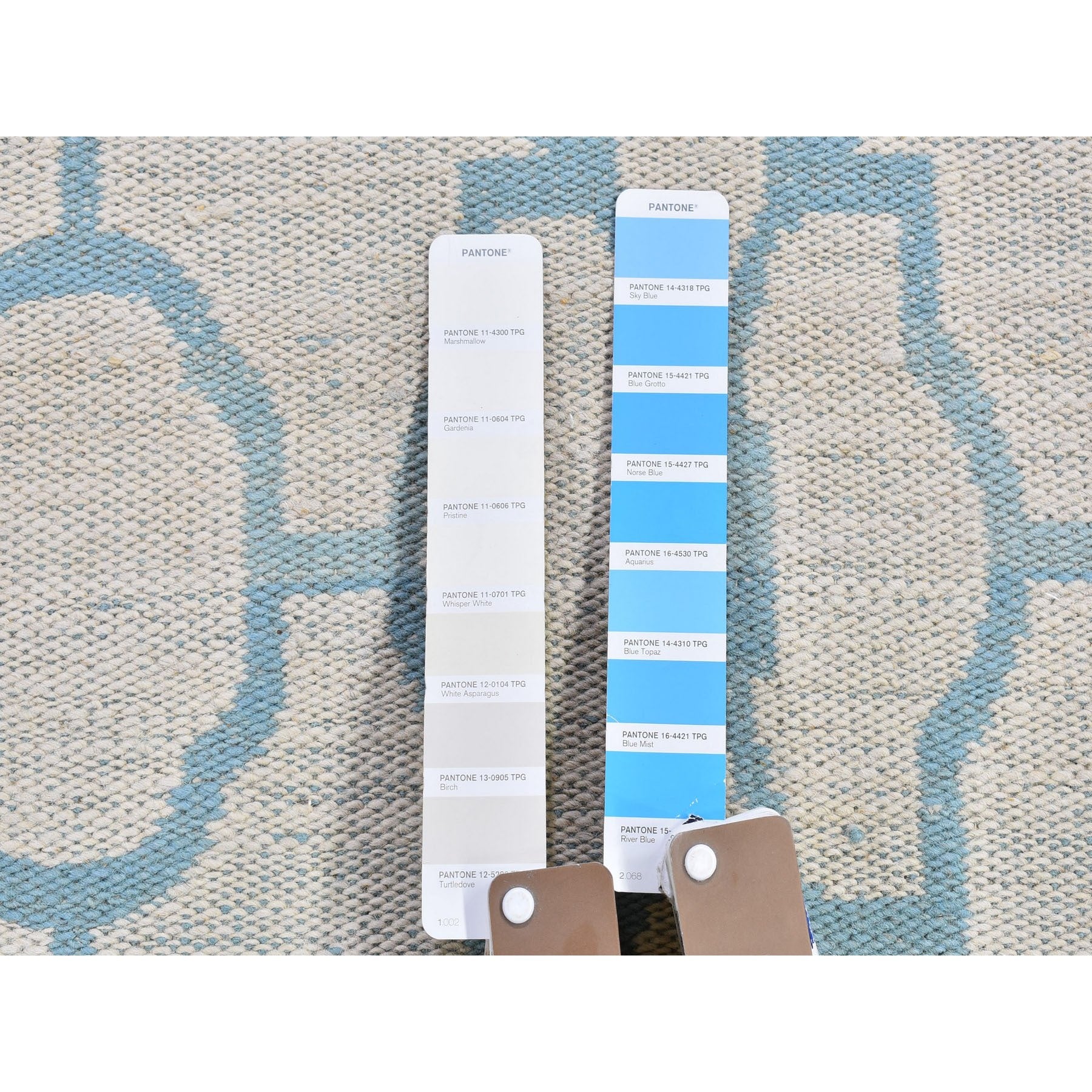 R66094%20004