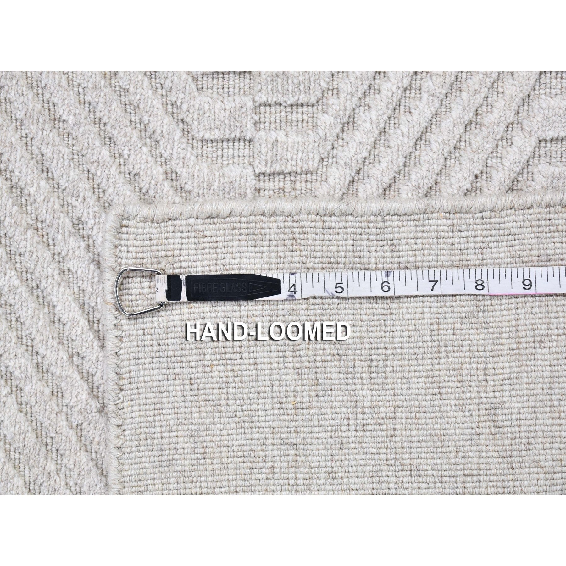 R66147%20007
