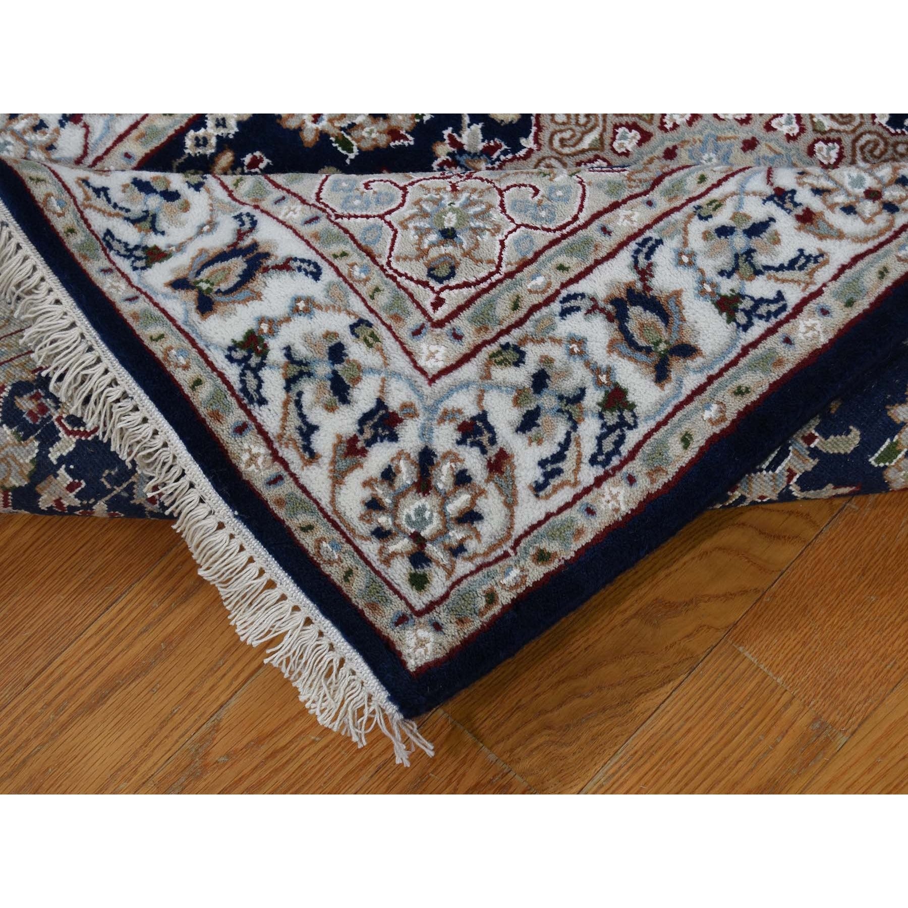R66228%20007