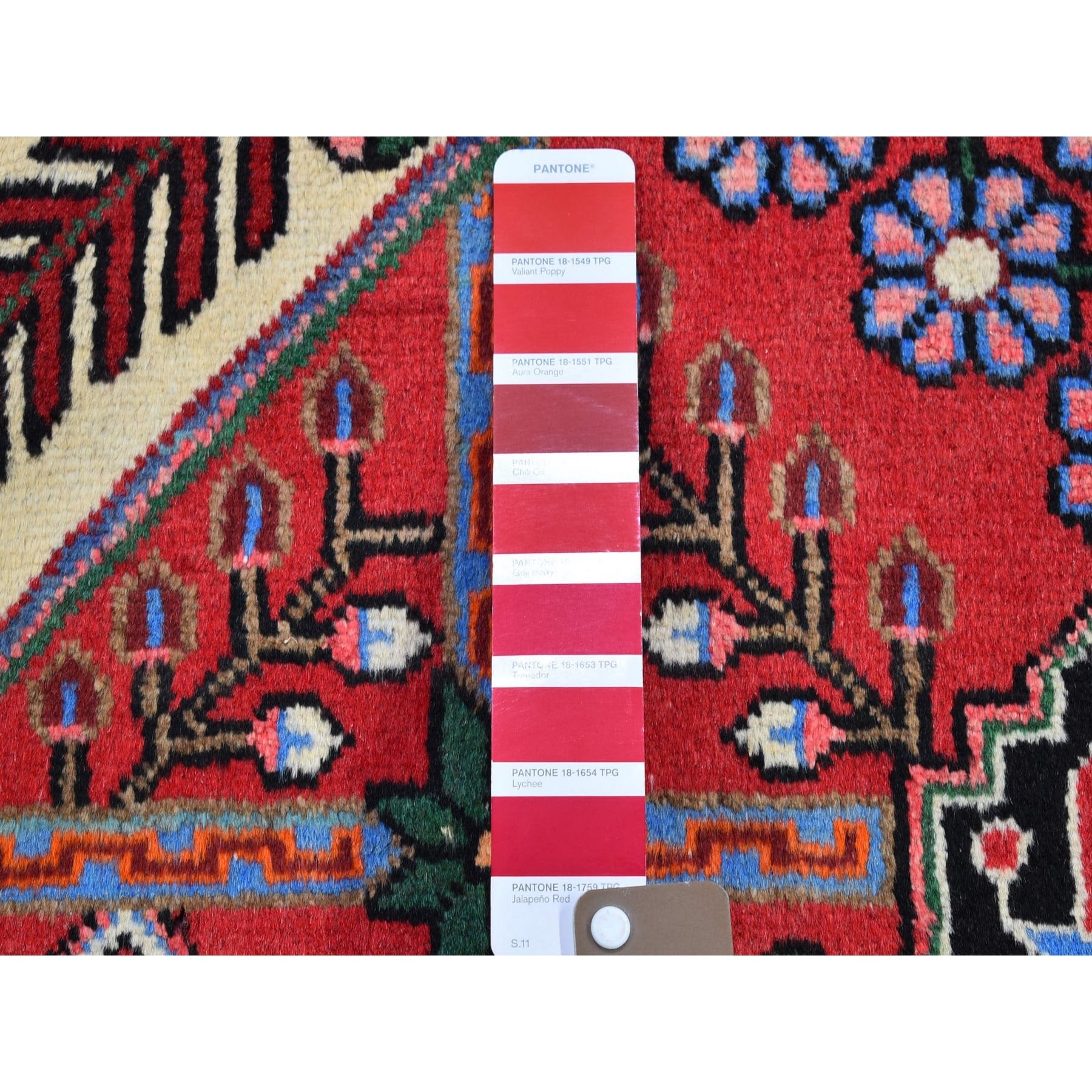 R66345%20003
