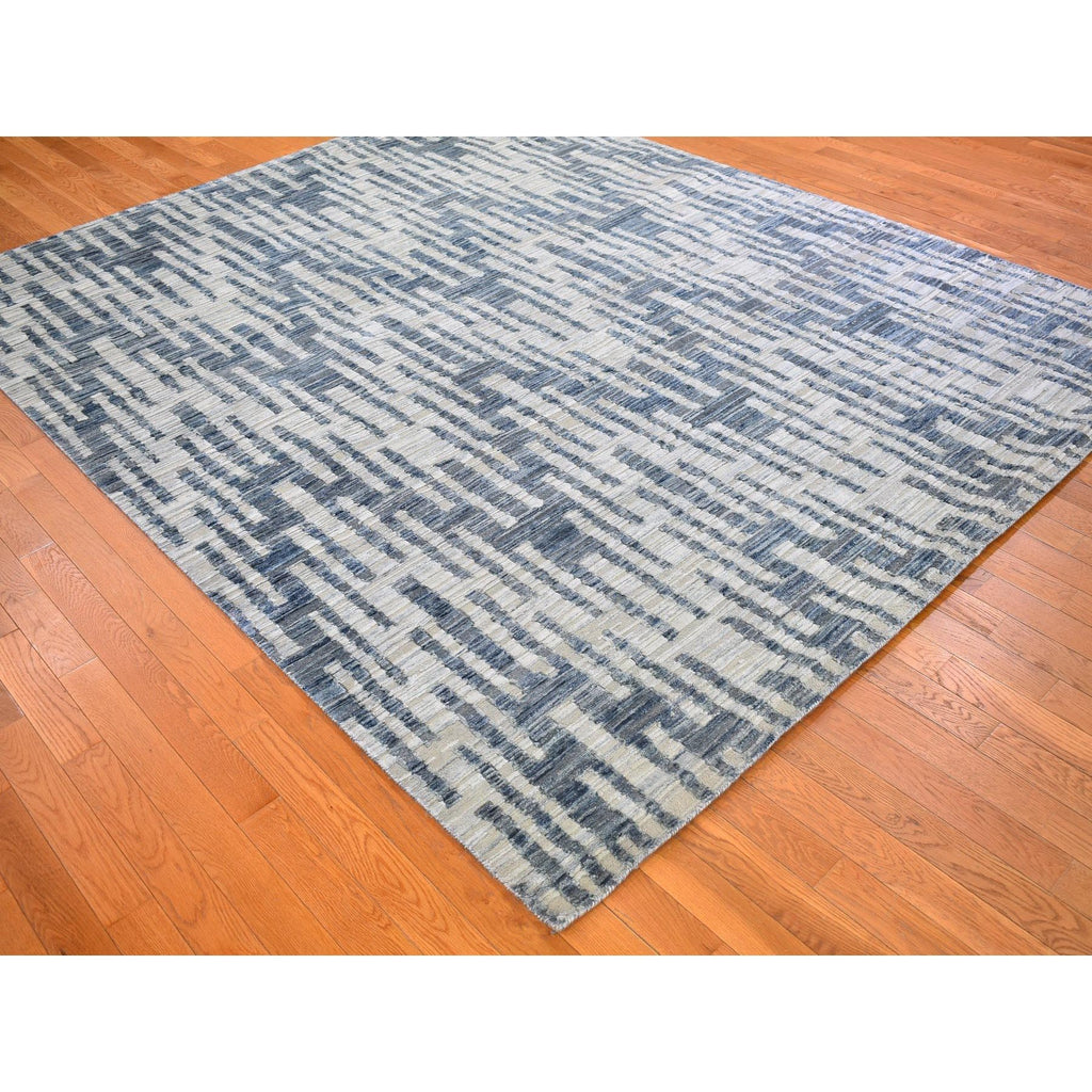 R66377%20004
