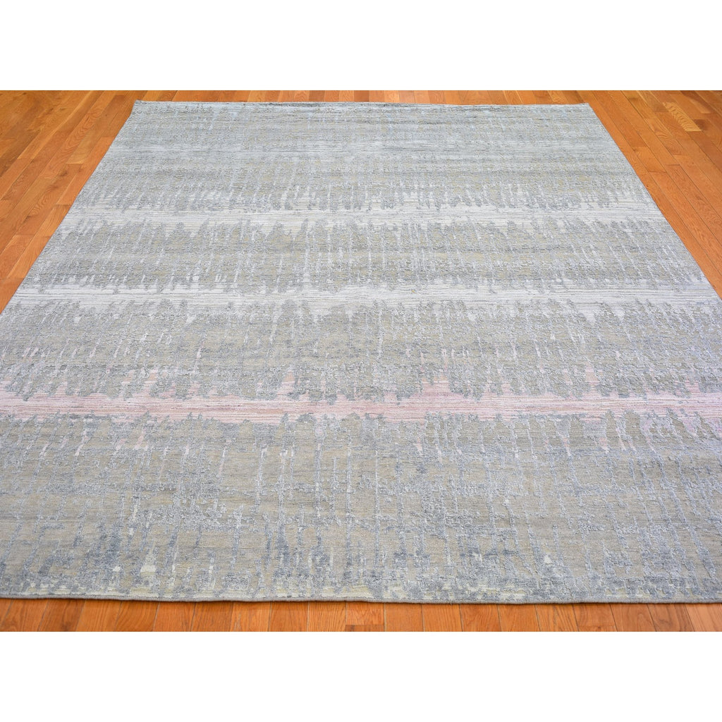 R66543%20003