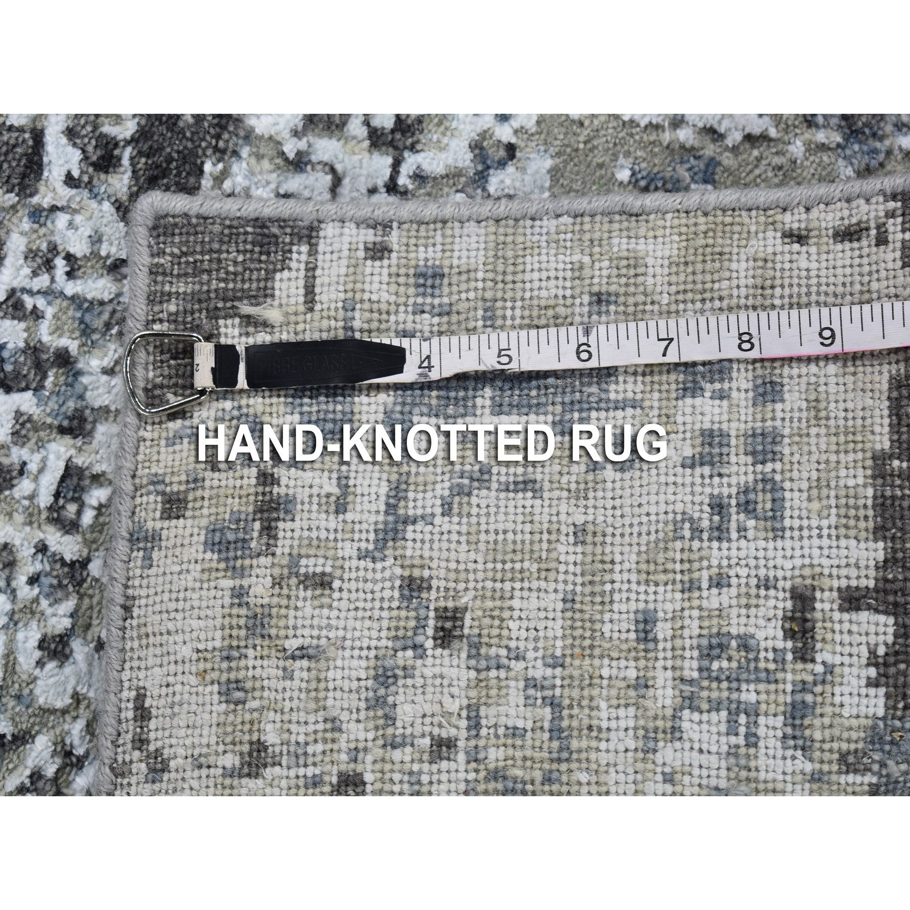 R66545%20007