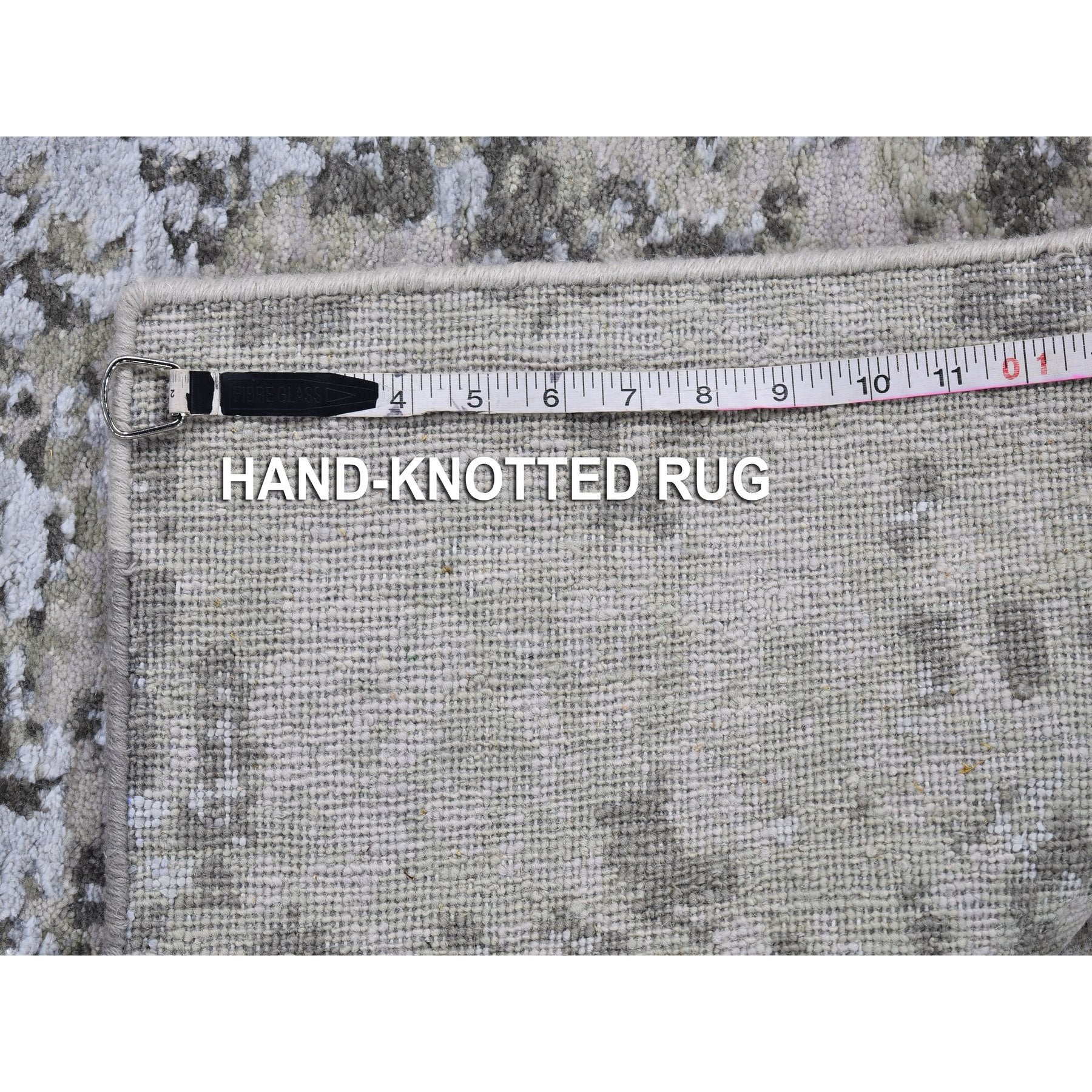 R66568%20007