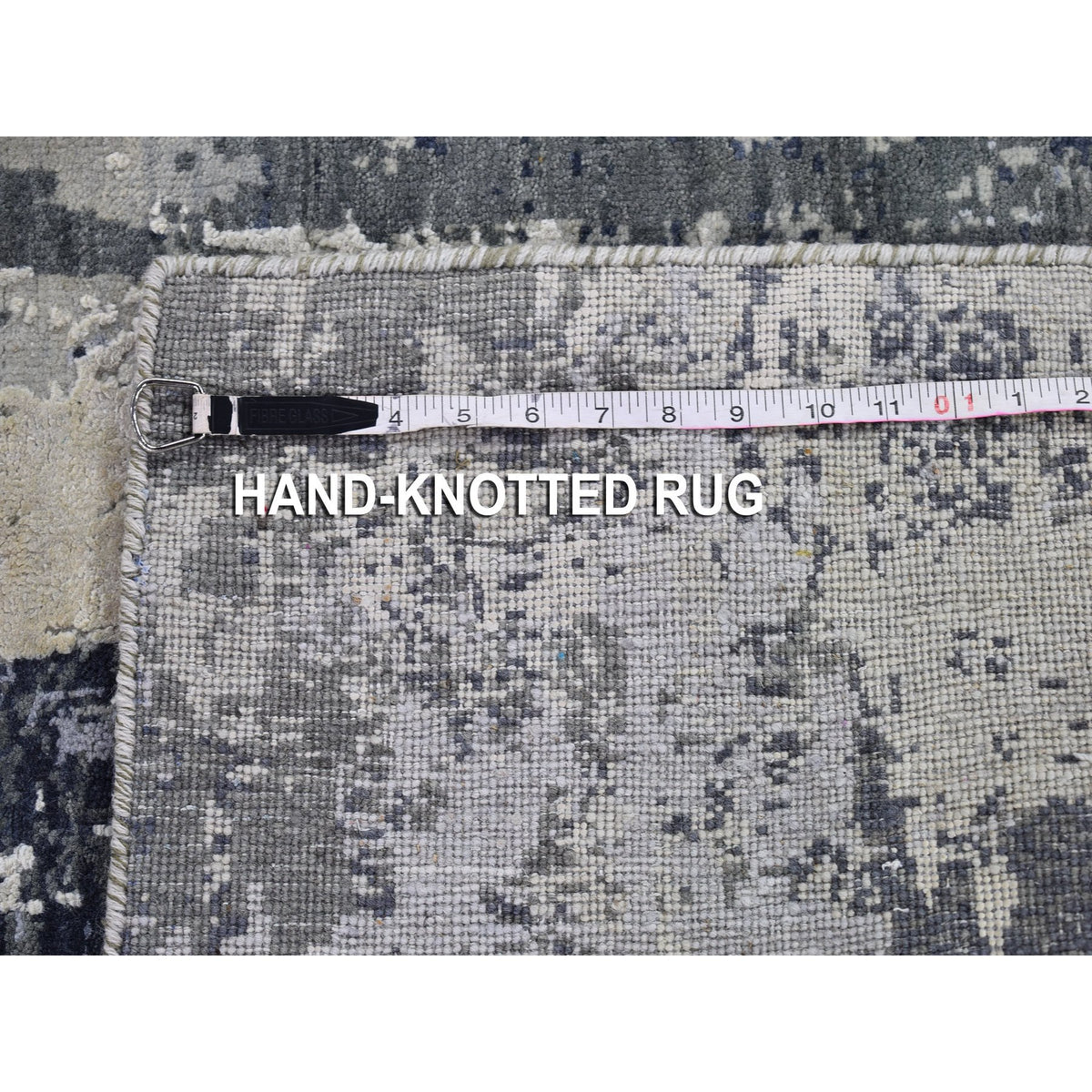 R66741%20012