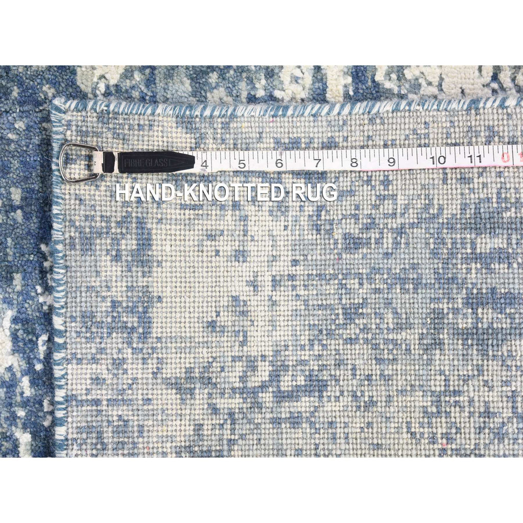 R66980%20012