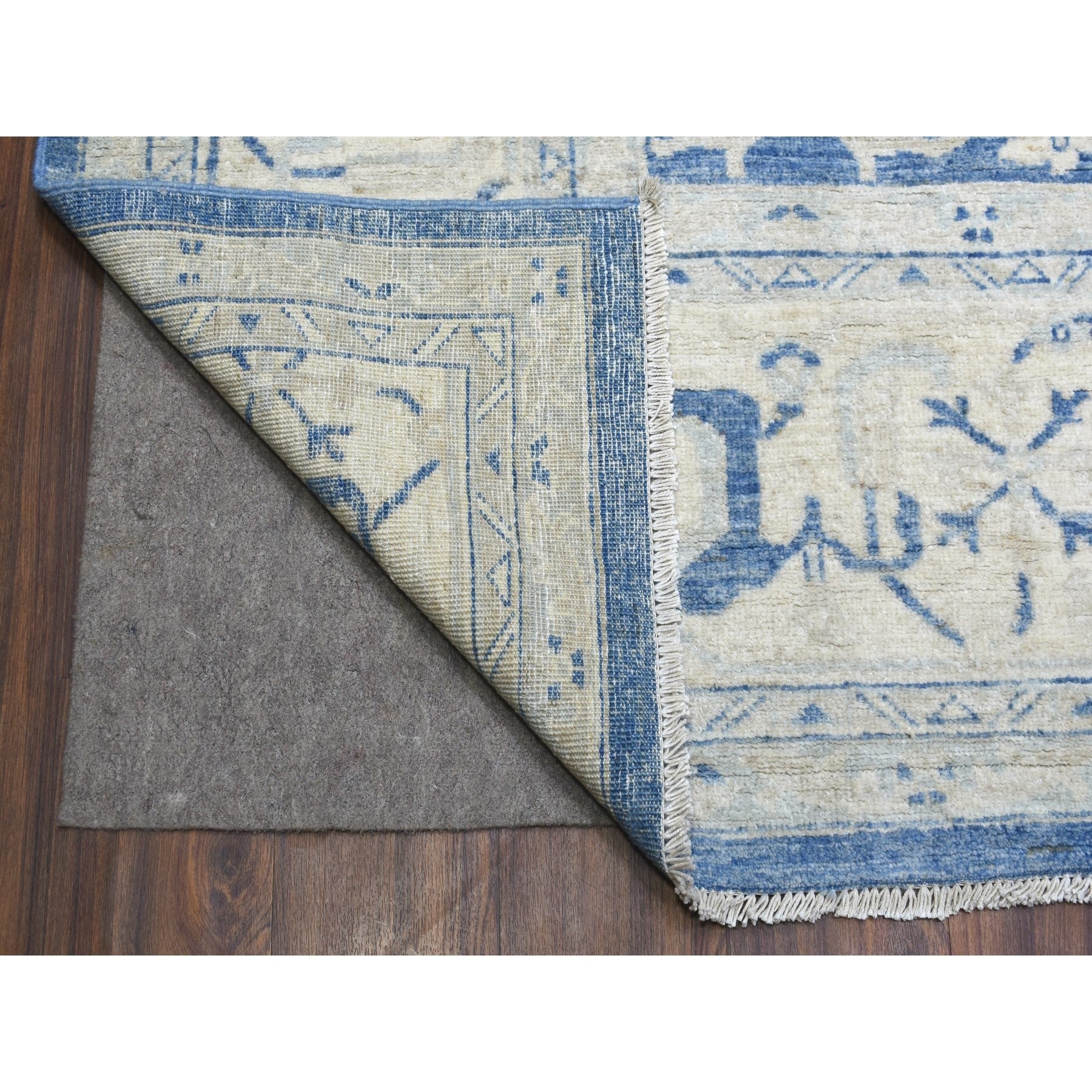 R68324%20005