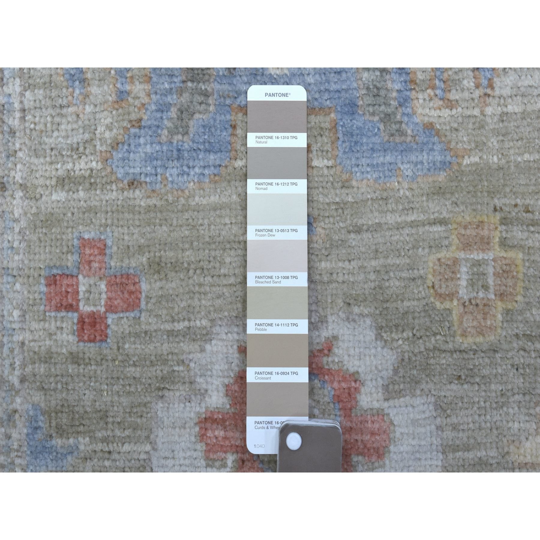 R68405%20003