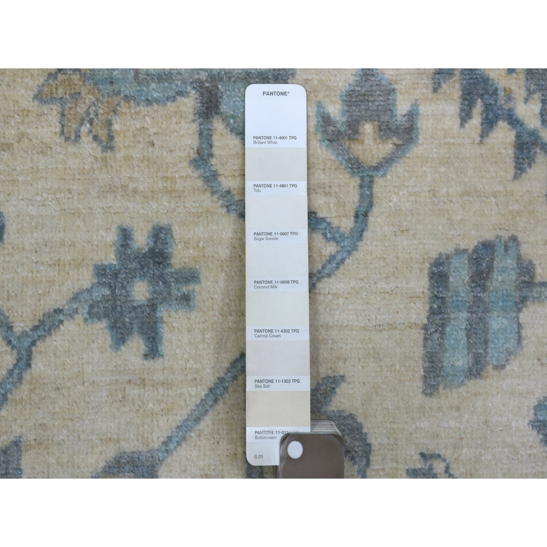R71619%20008