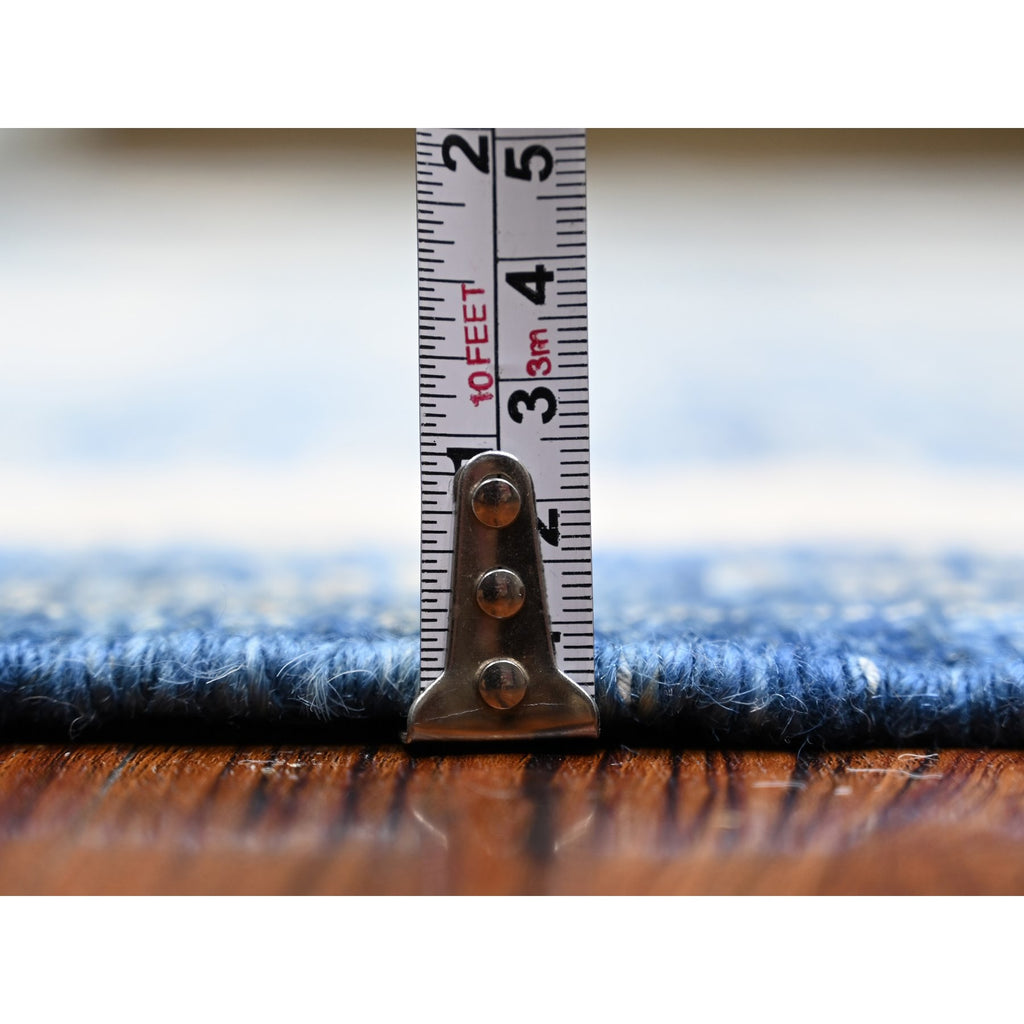 R73105%20006