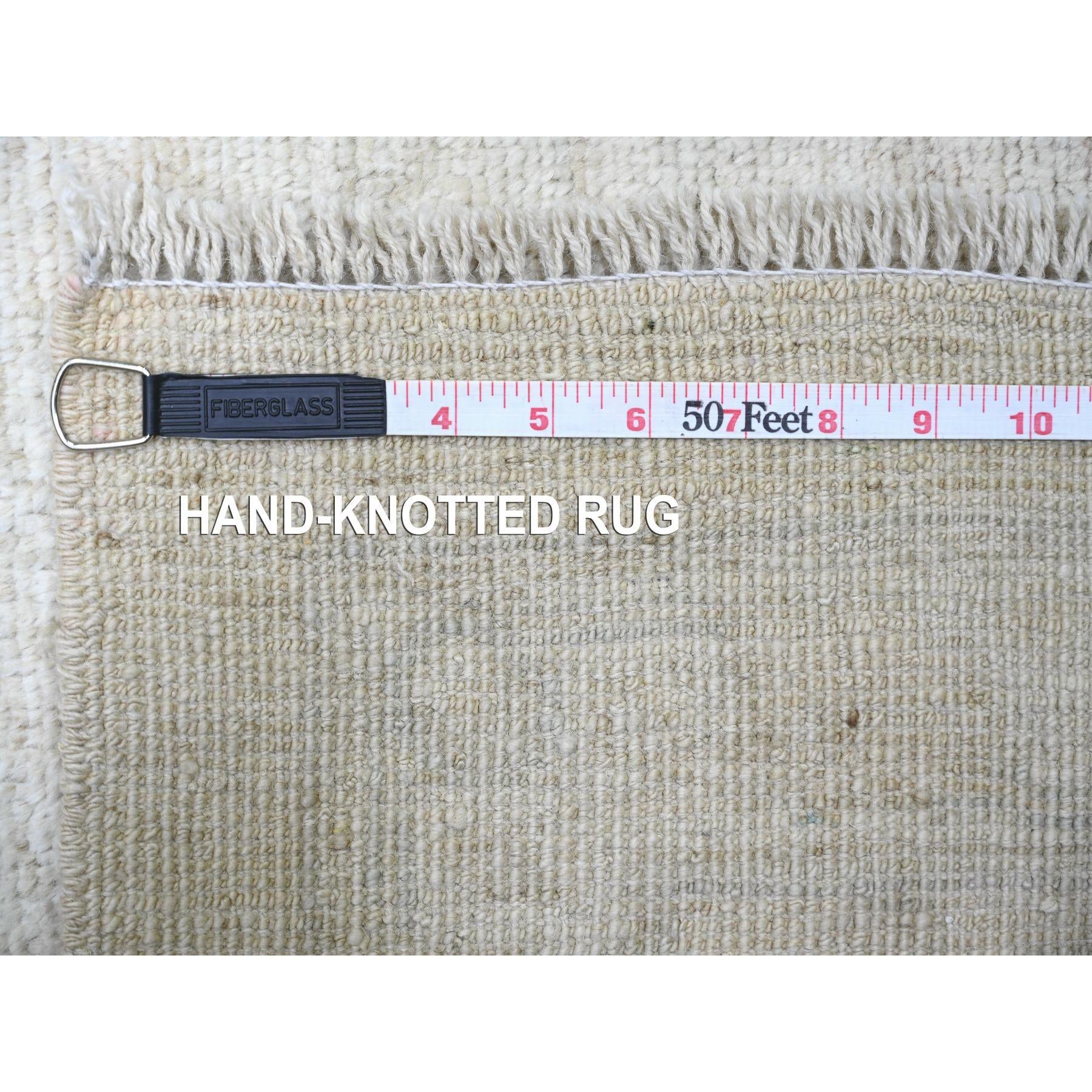 R73919%20012