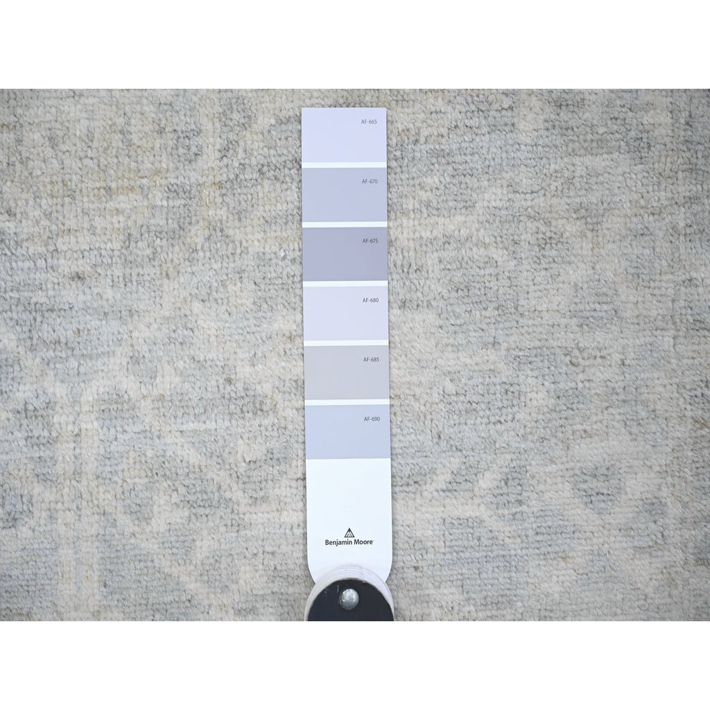 R74177%20008