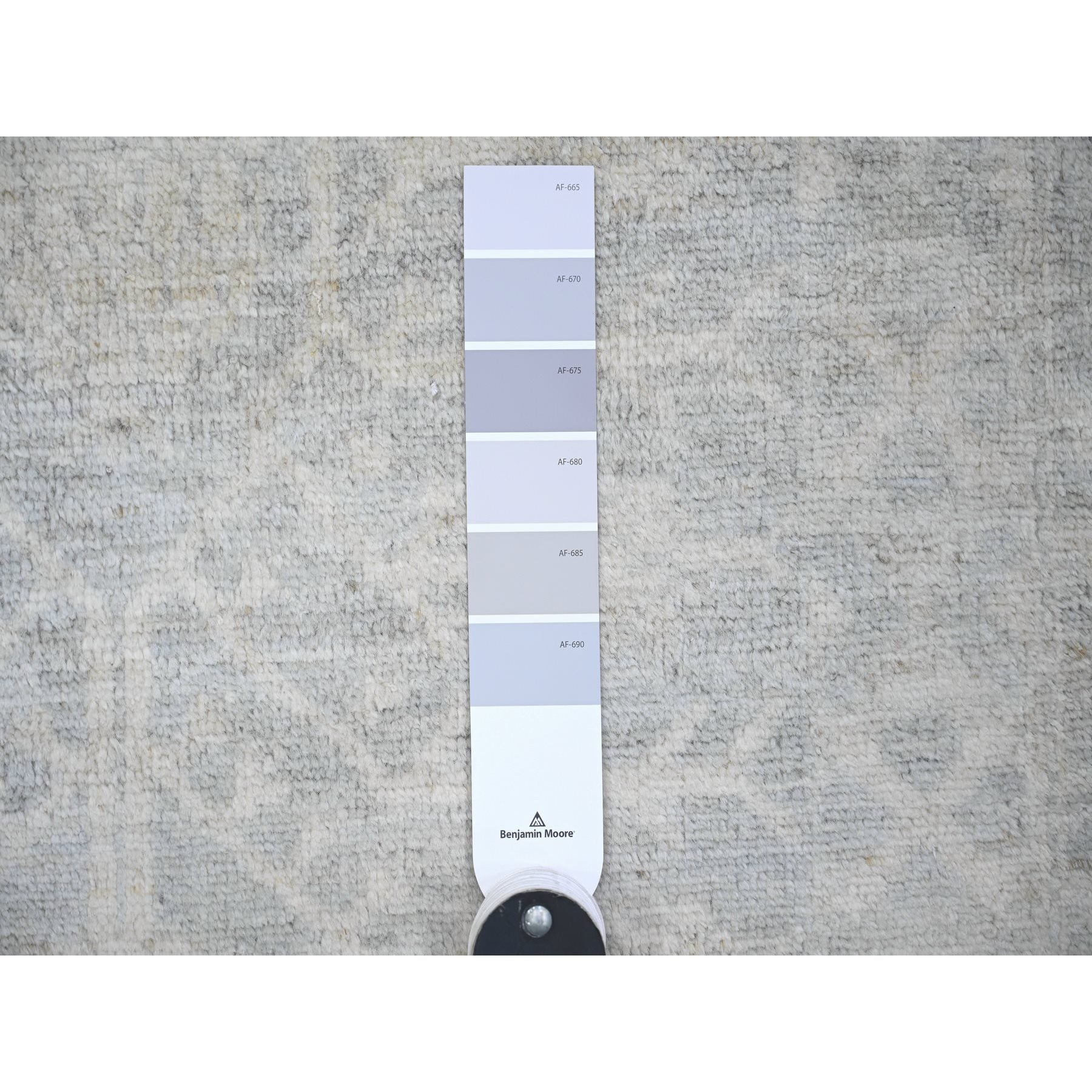 R74177%20008