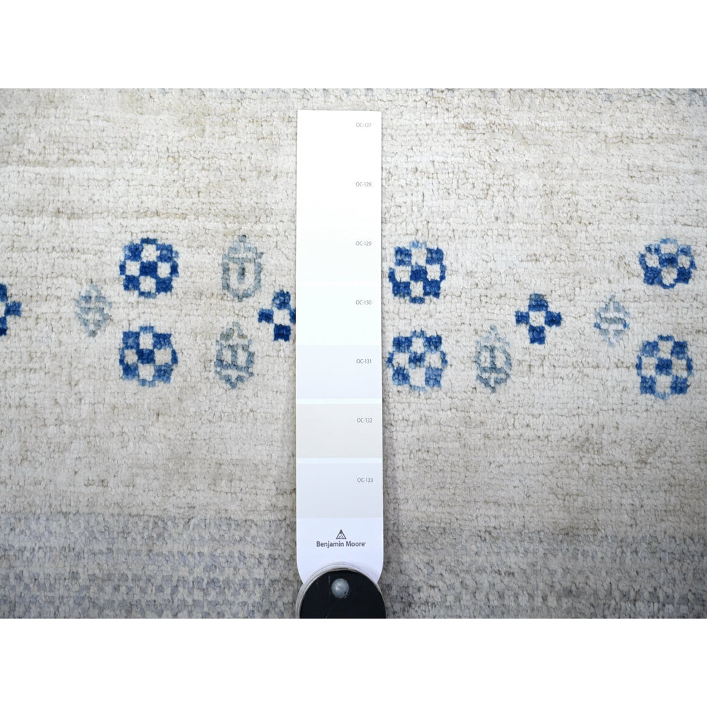 R74692%20004