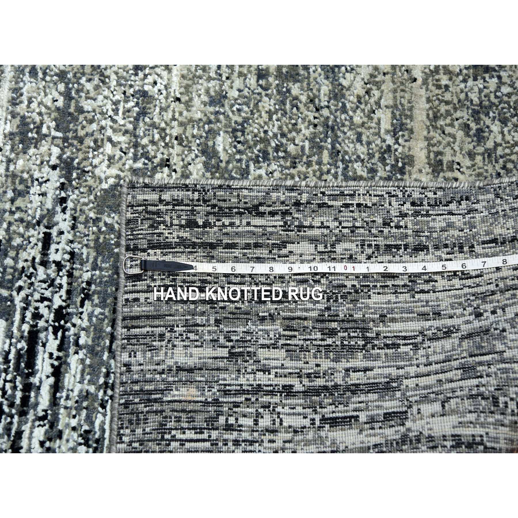 R75283%20012