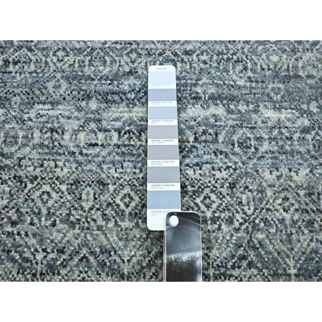 R75543%20008