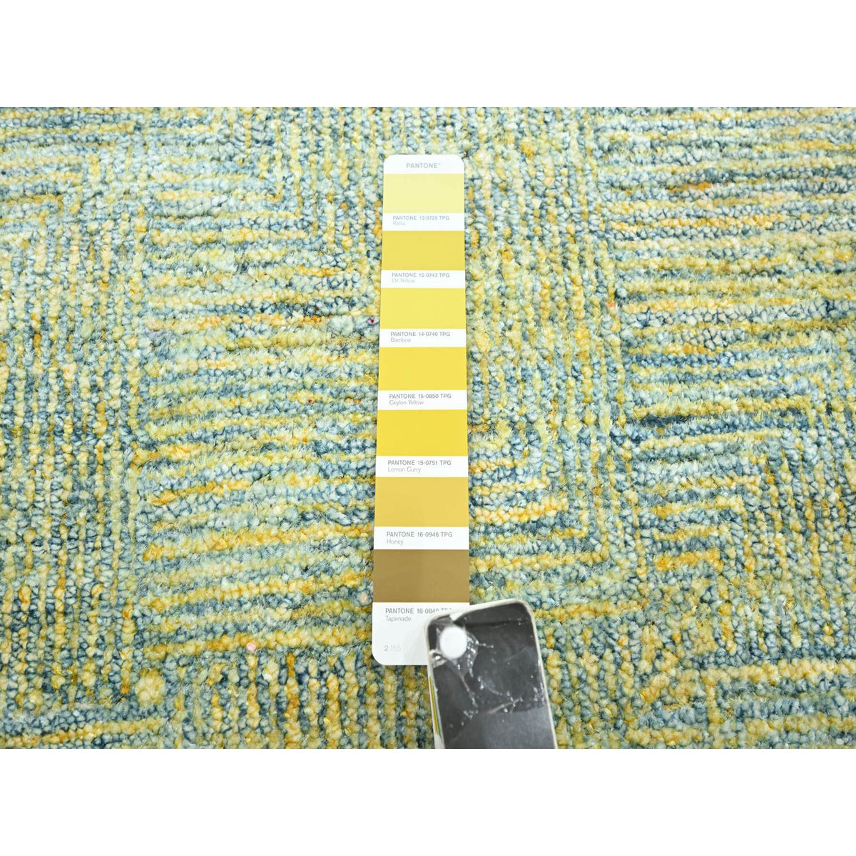 R75643%20008