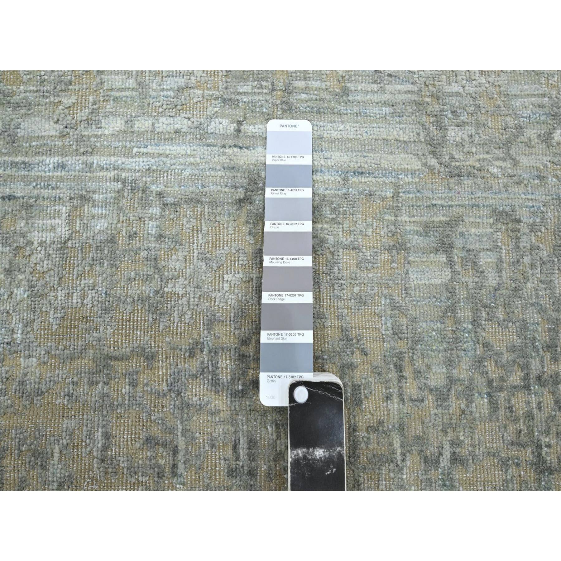 R75835%20008