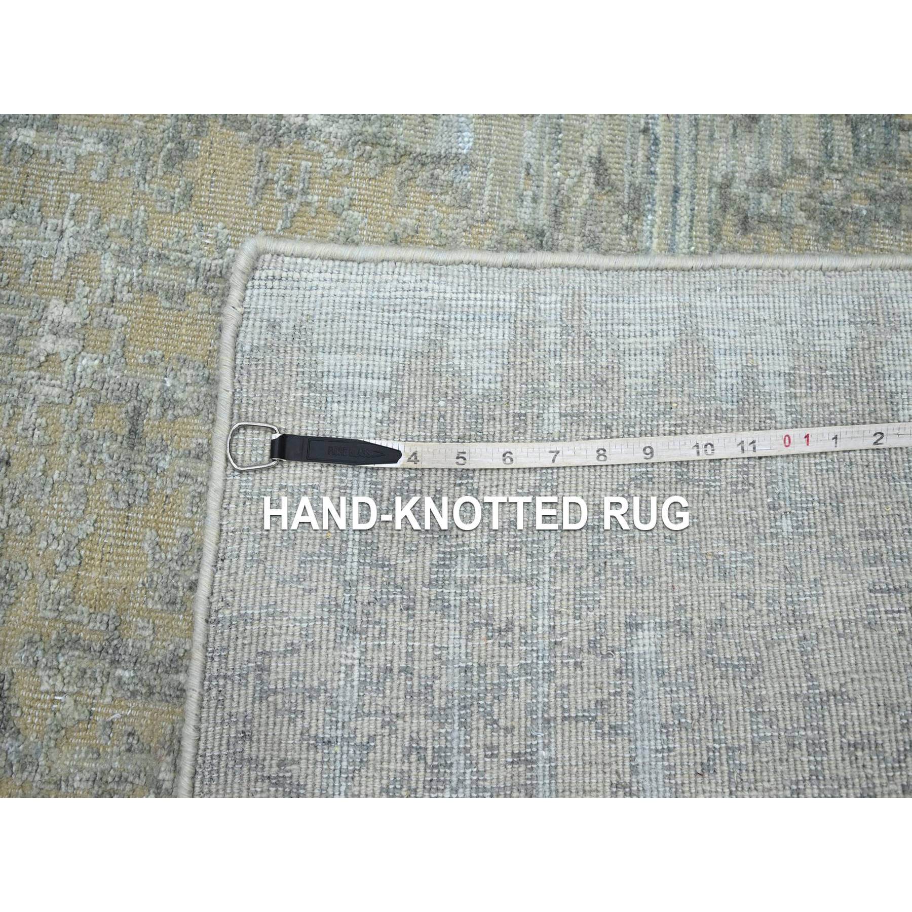 R75835%20012