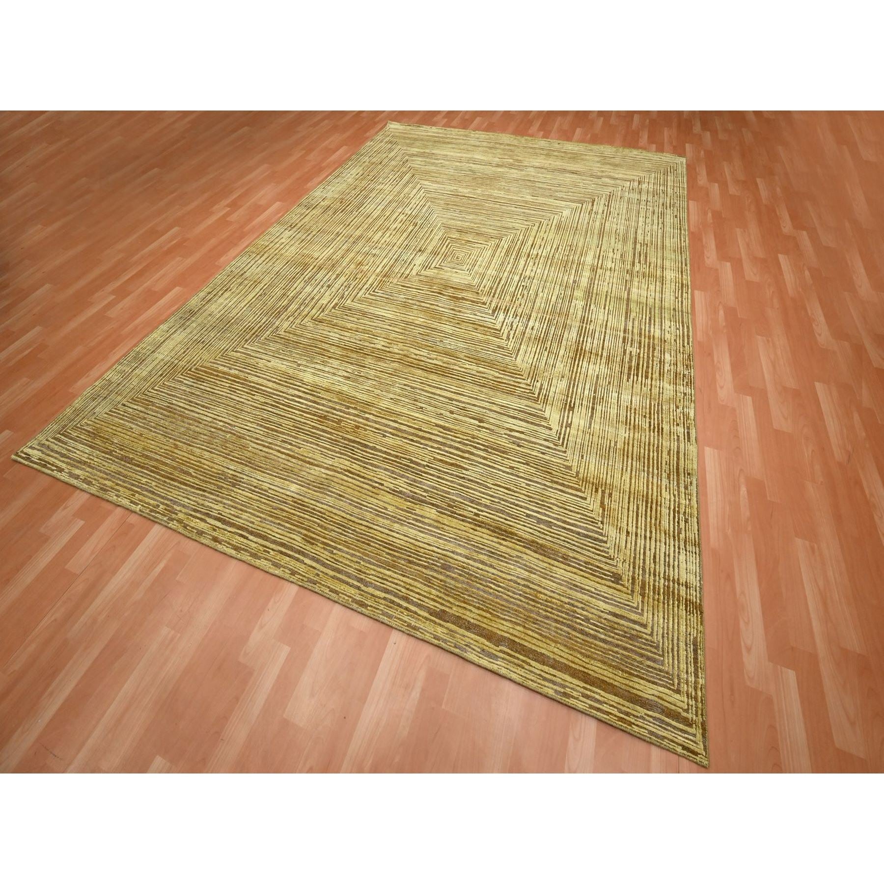 R75872%20004