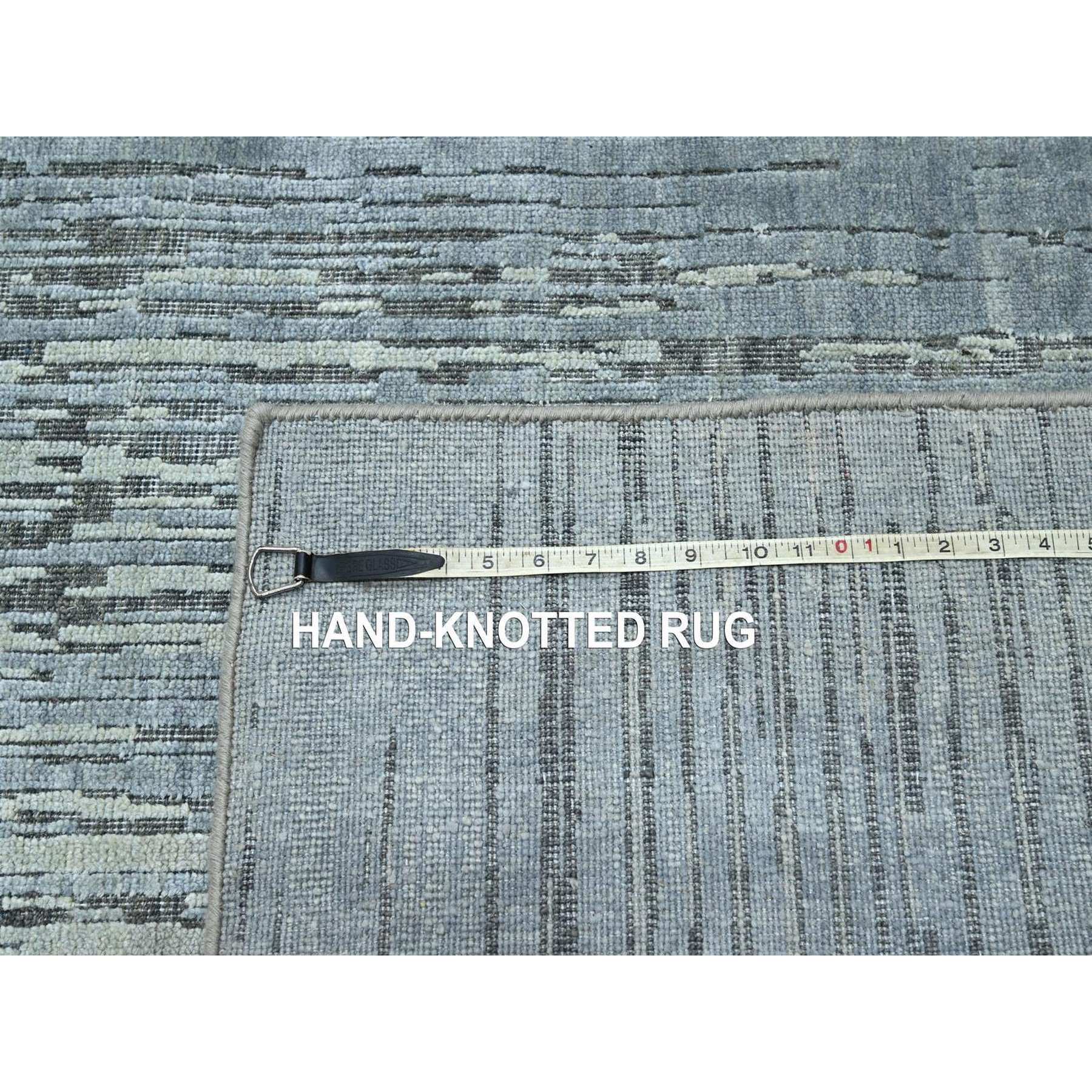 R75886%20012
