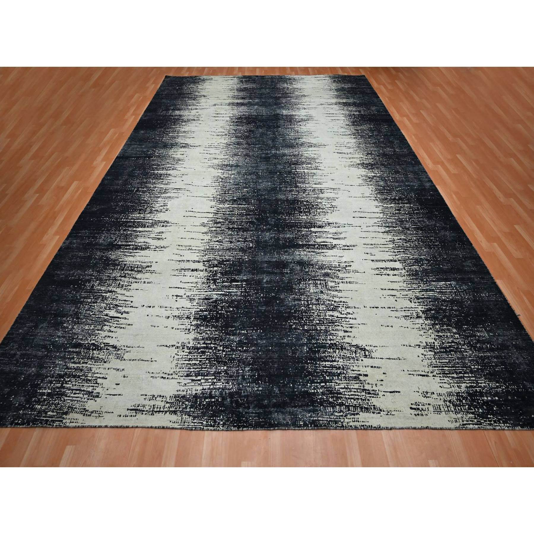 R75927%20003