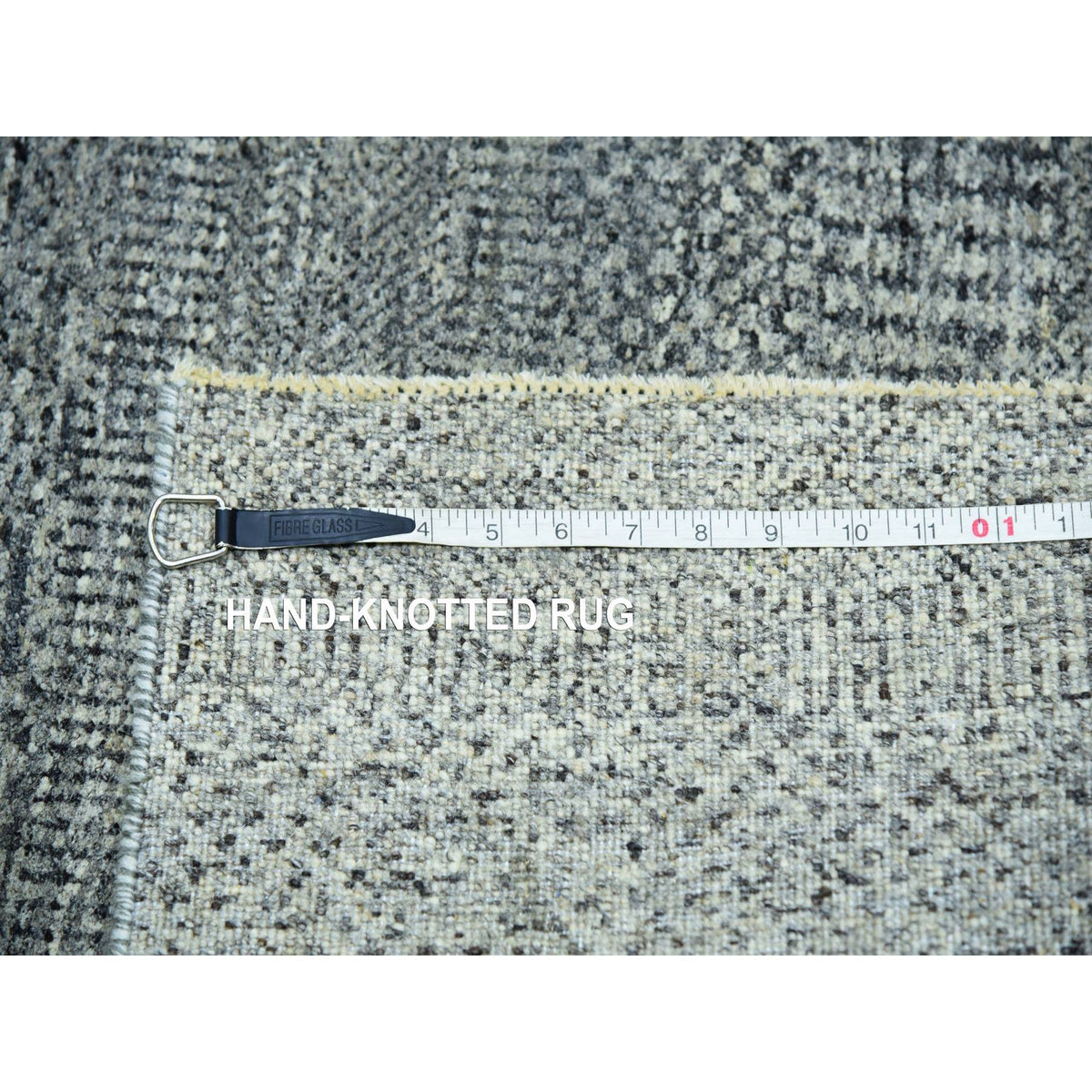 R76010%20012