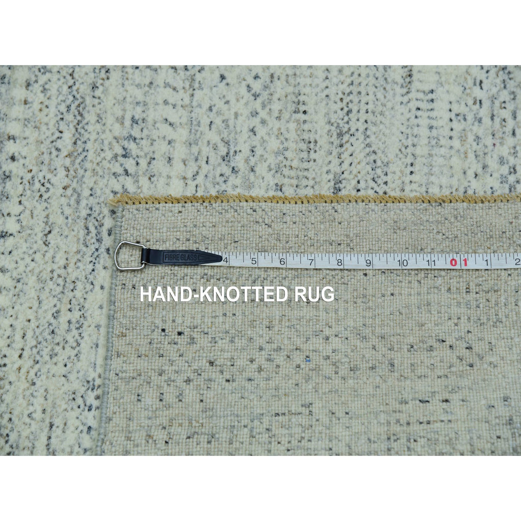 R76024%20012