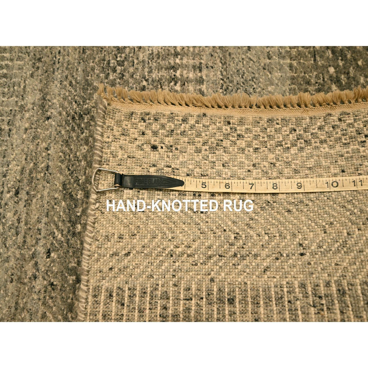 R76178%20012