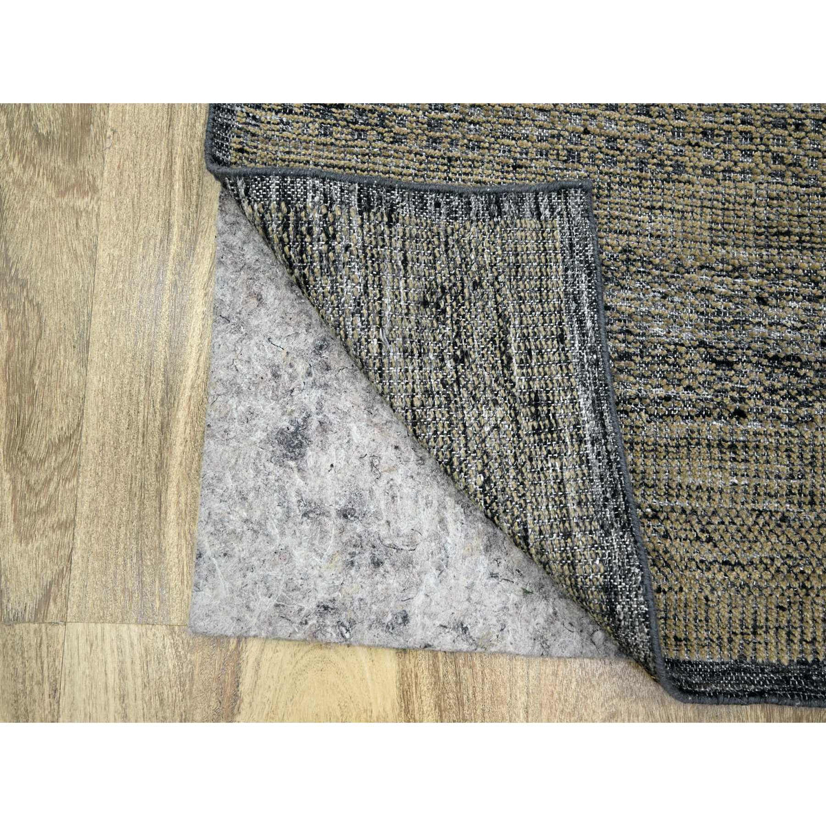 R76266%20004