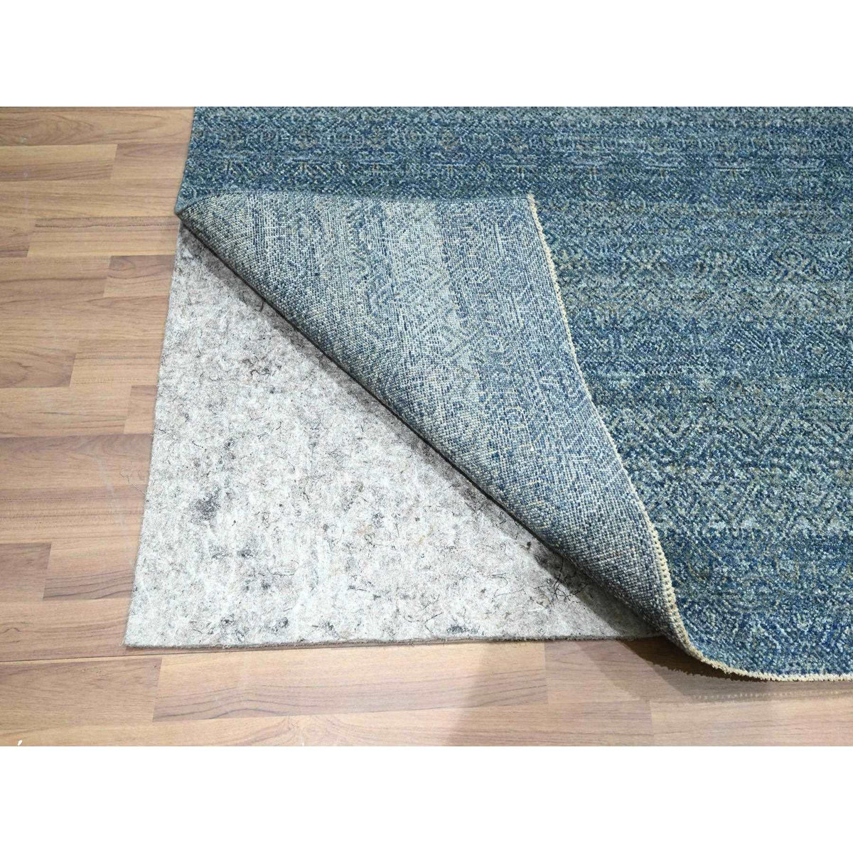 R76384%20005