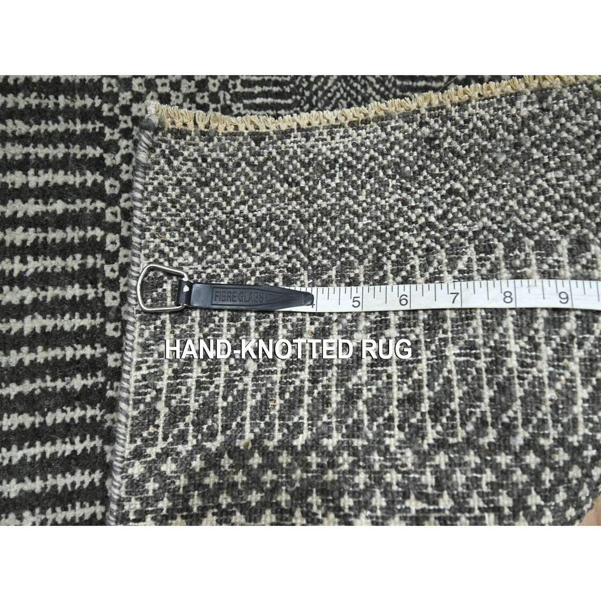 R76503%20005