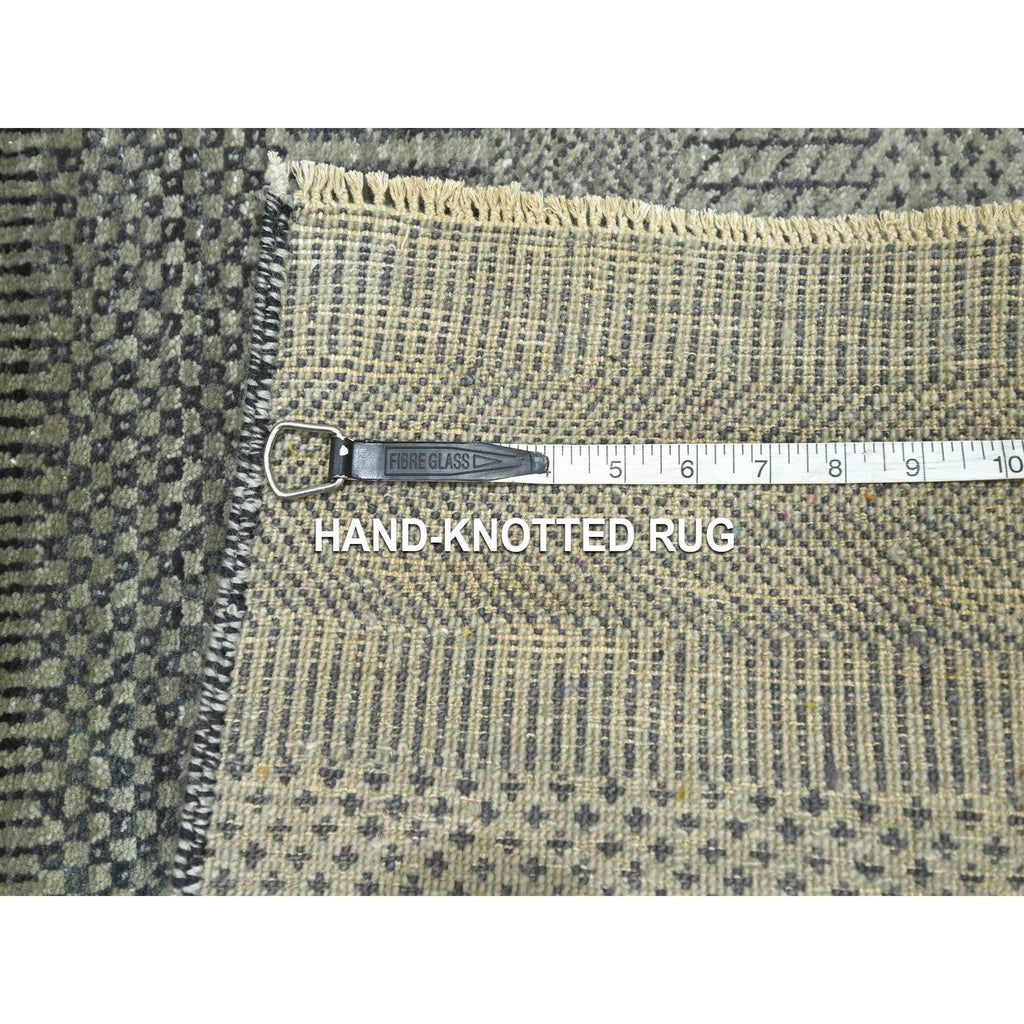 R76648%20005