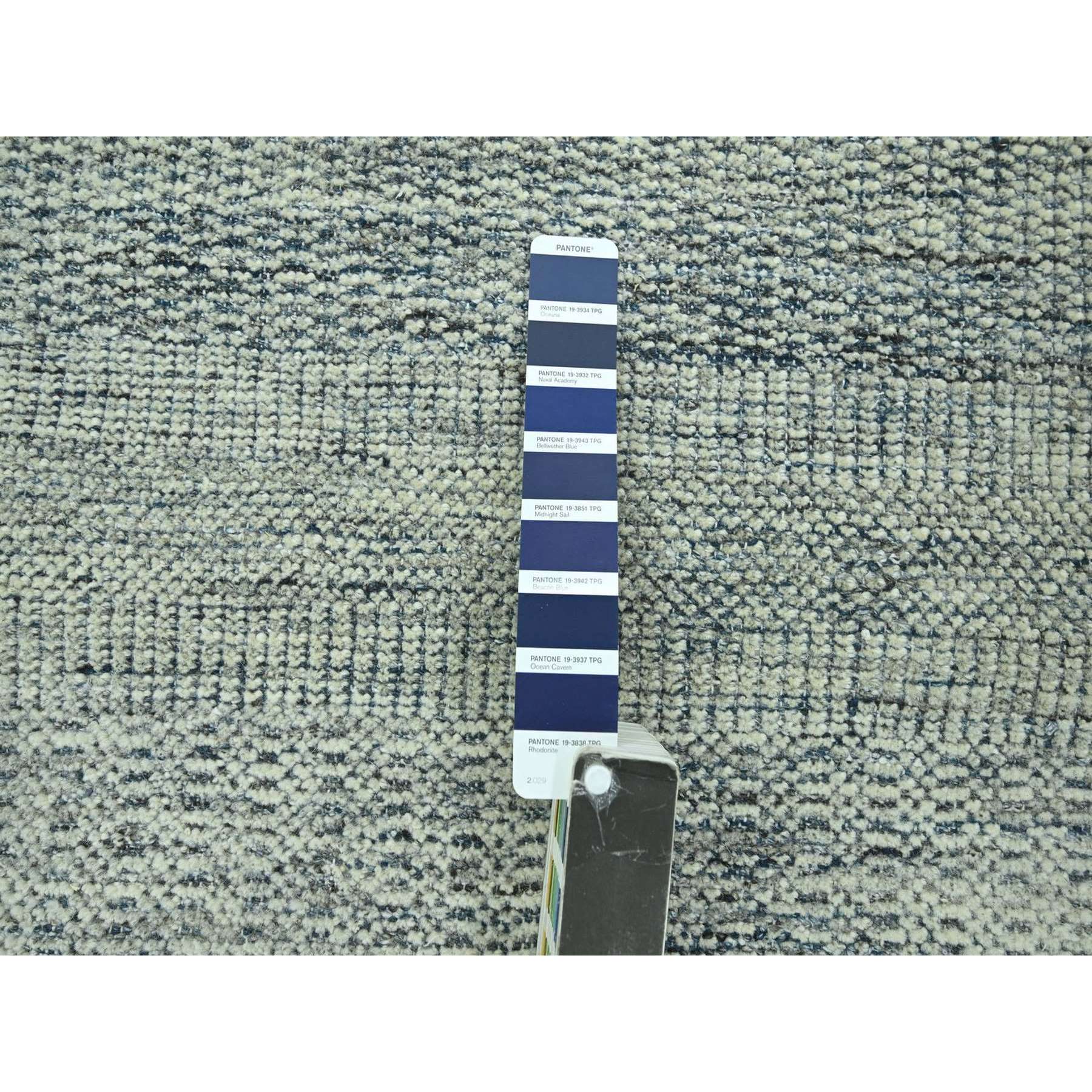 R76708%20008