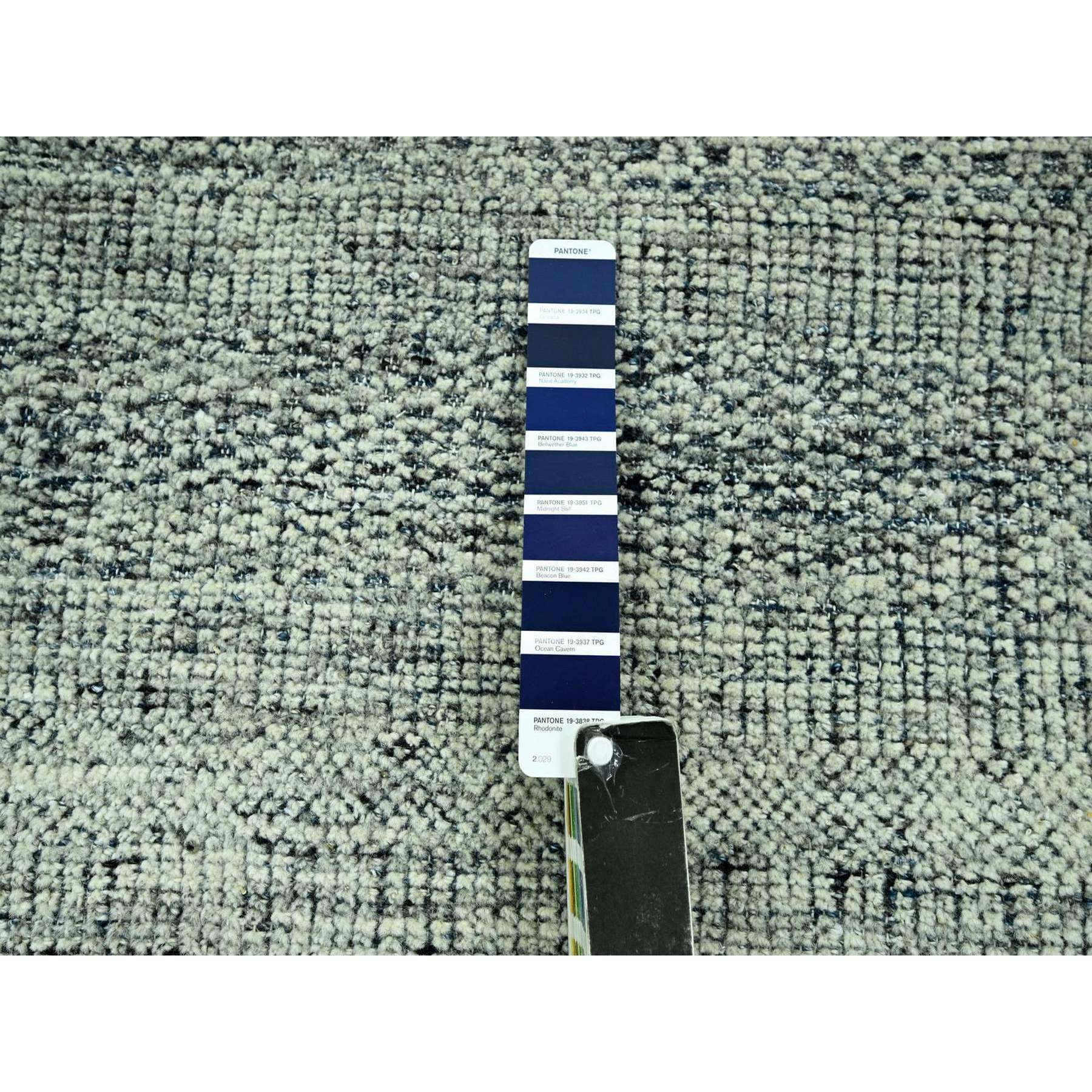 R76716%20008
