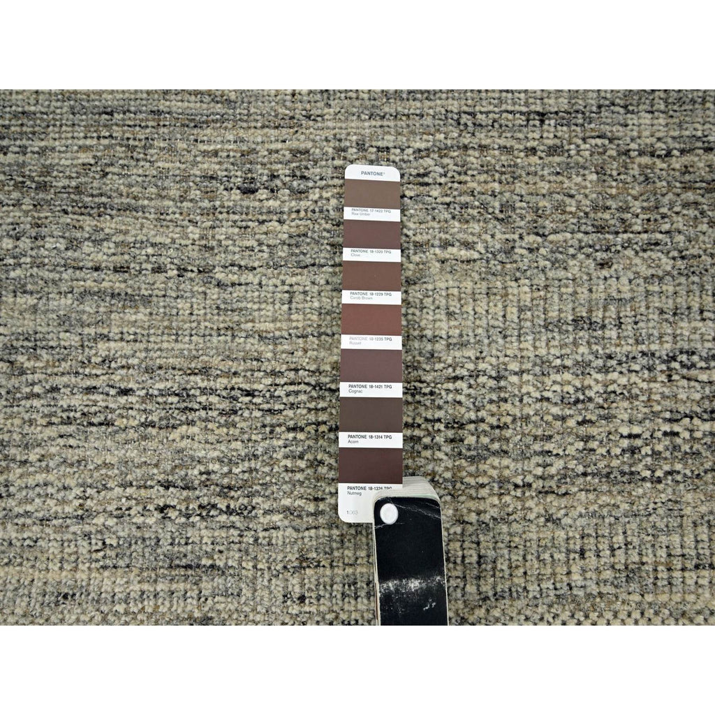 R76717%20008