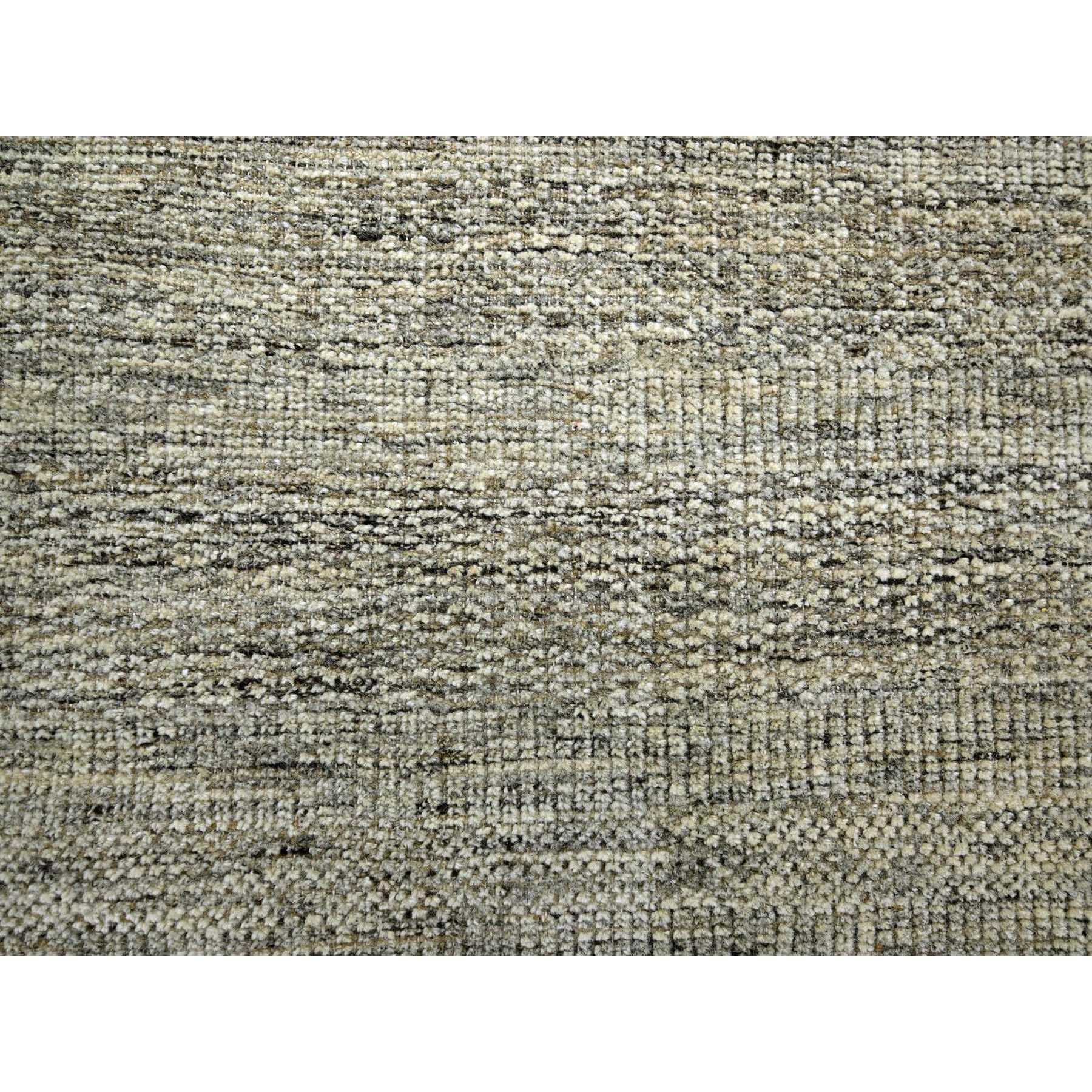 R76717%20009