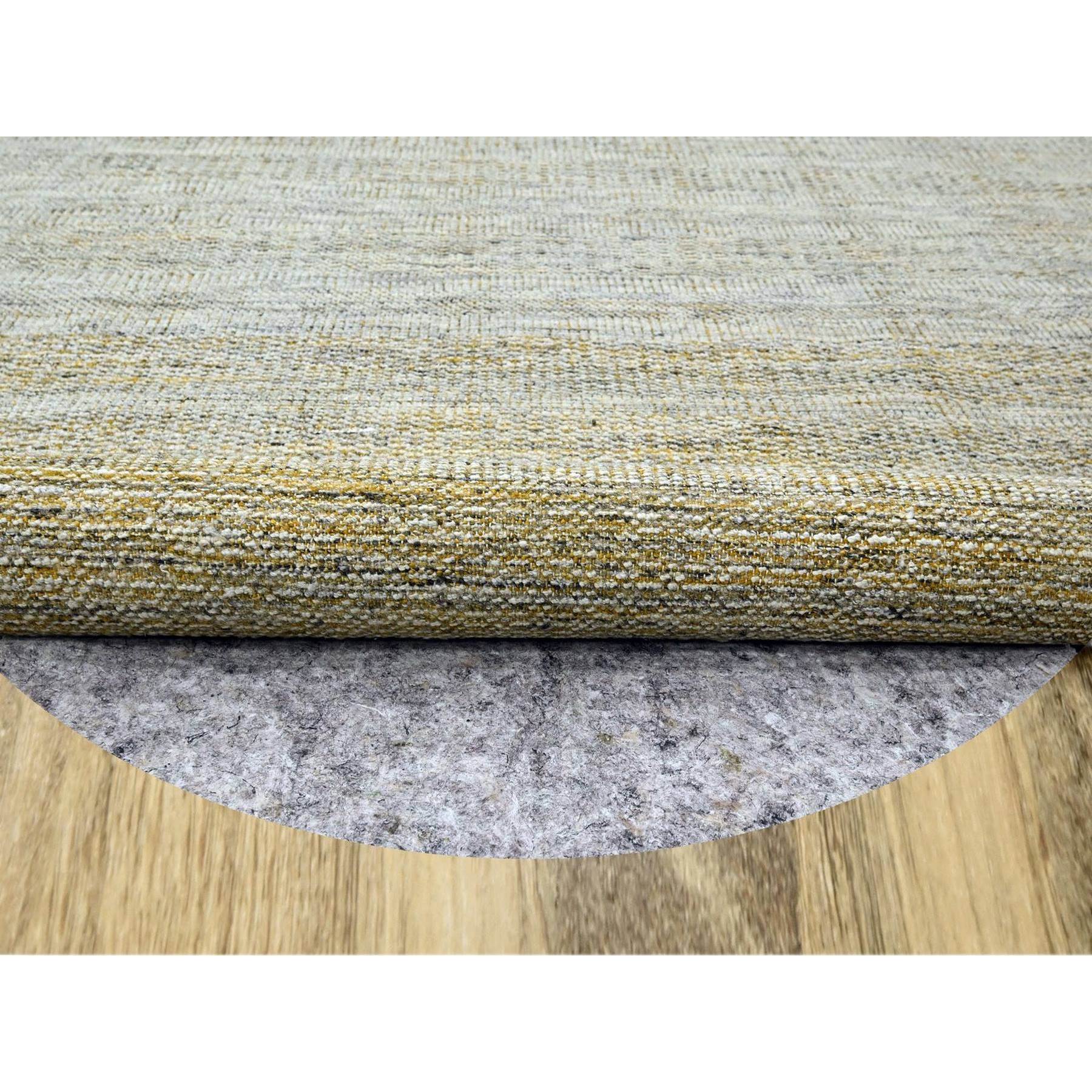 R76728%20005