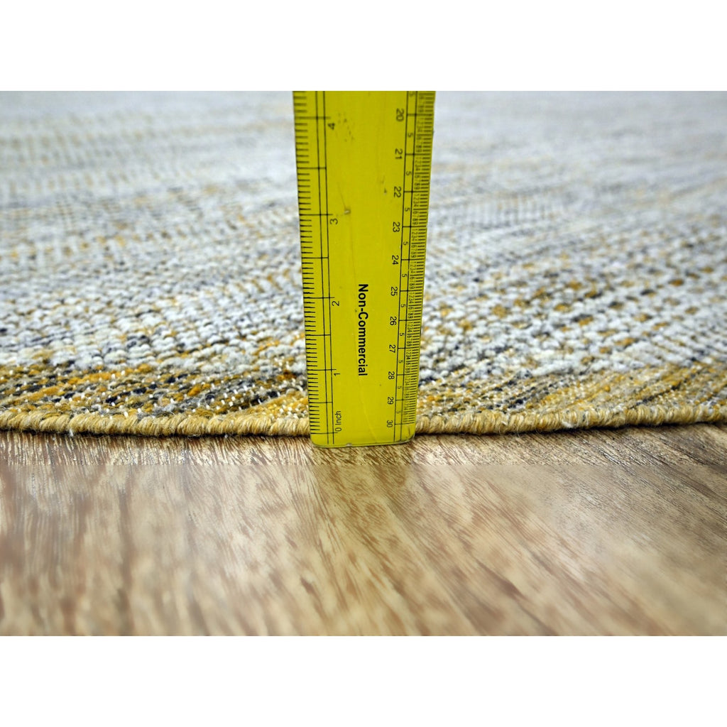 R76728%20011