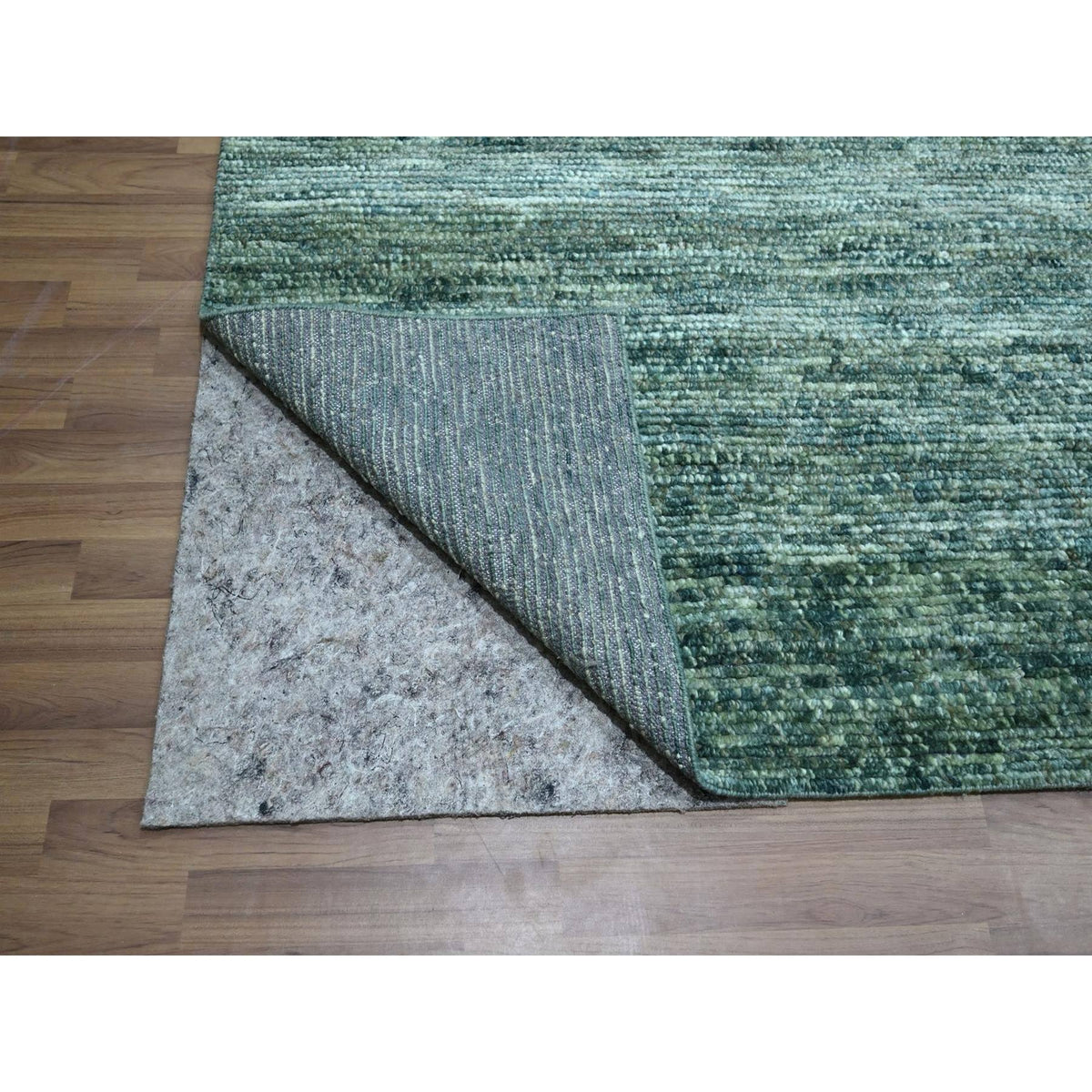 R76844%20005