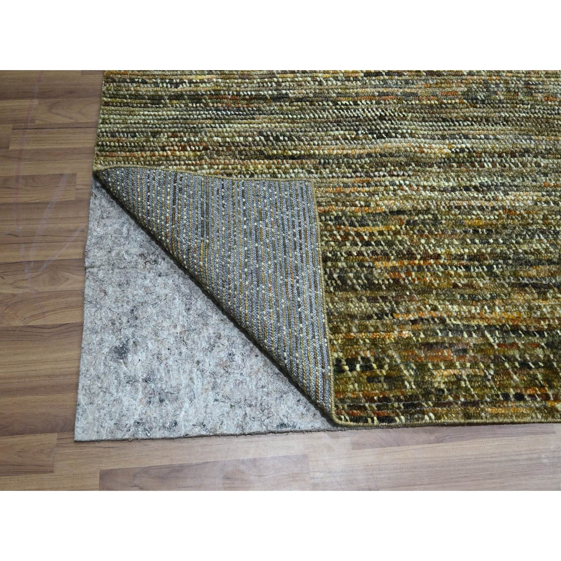 R76845%20005